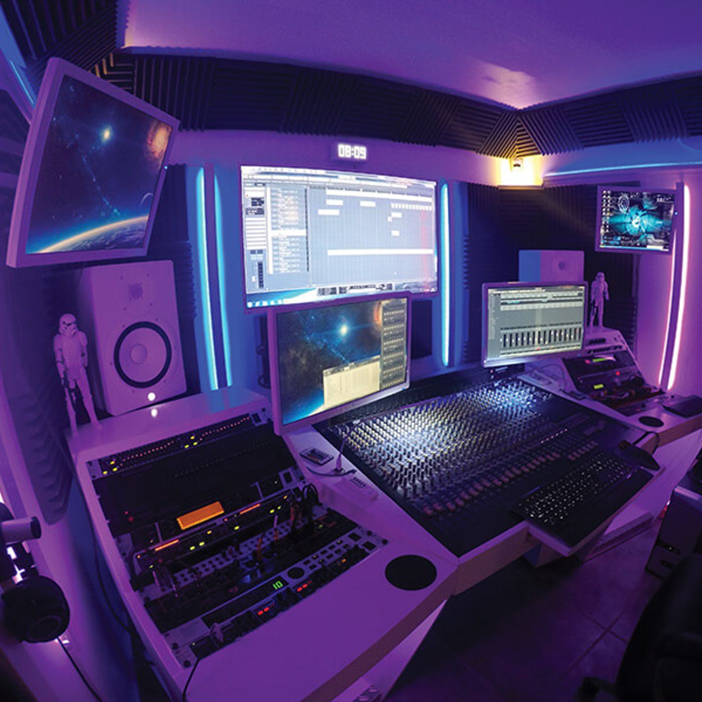 BEDROOM STUDIO
