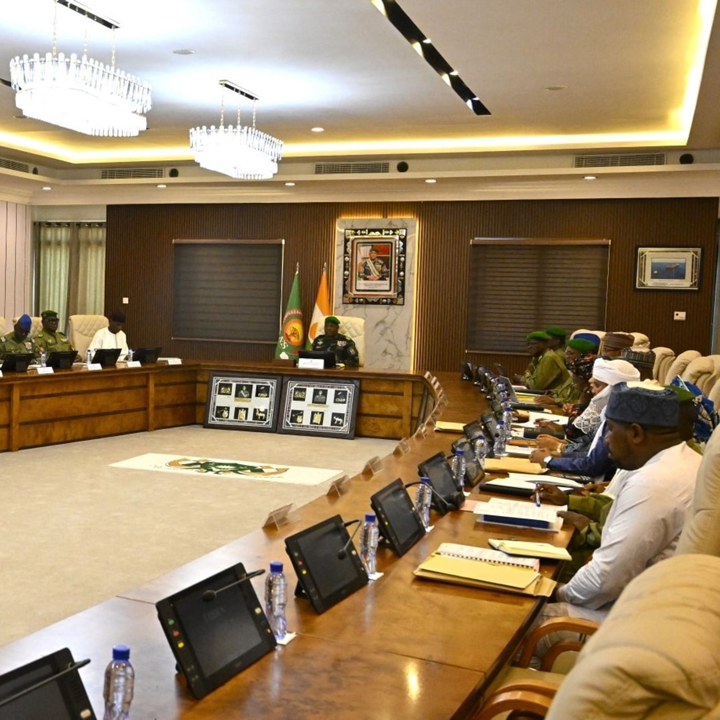 Au Niger, le gouvernement annonce du budget général de l’État pour l’année 2025 (Semaine sur kalangou) episode artwork