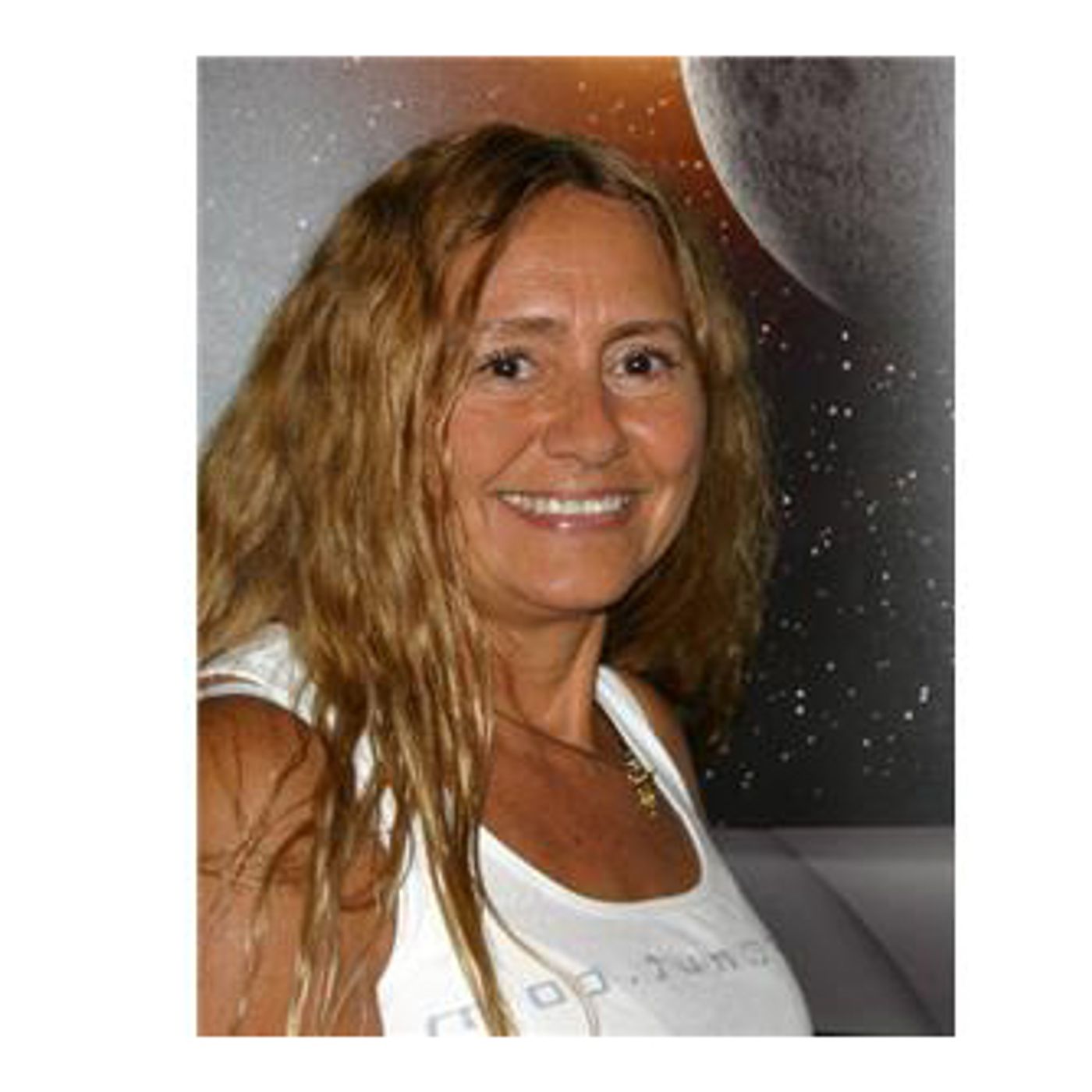 Show #816: November 3, 2019 - 'Diving for UFOs' with Debbie Ziegelmeyer episode artwork