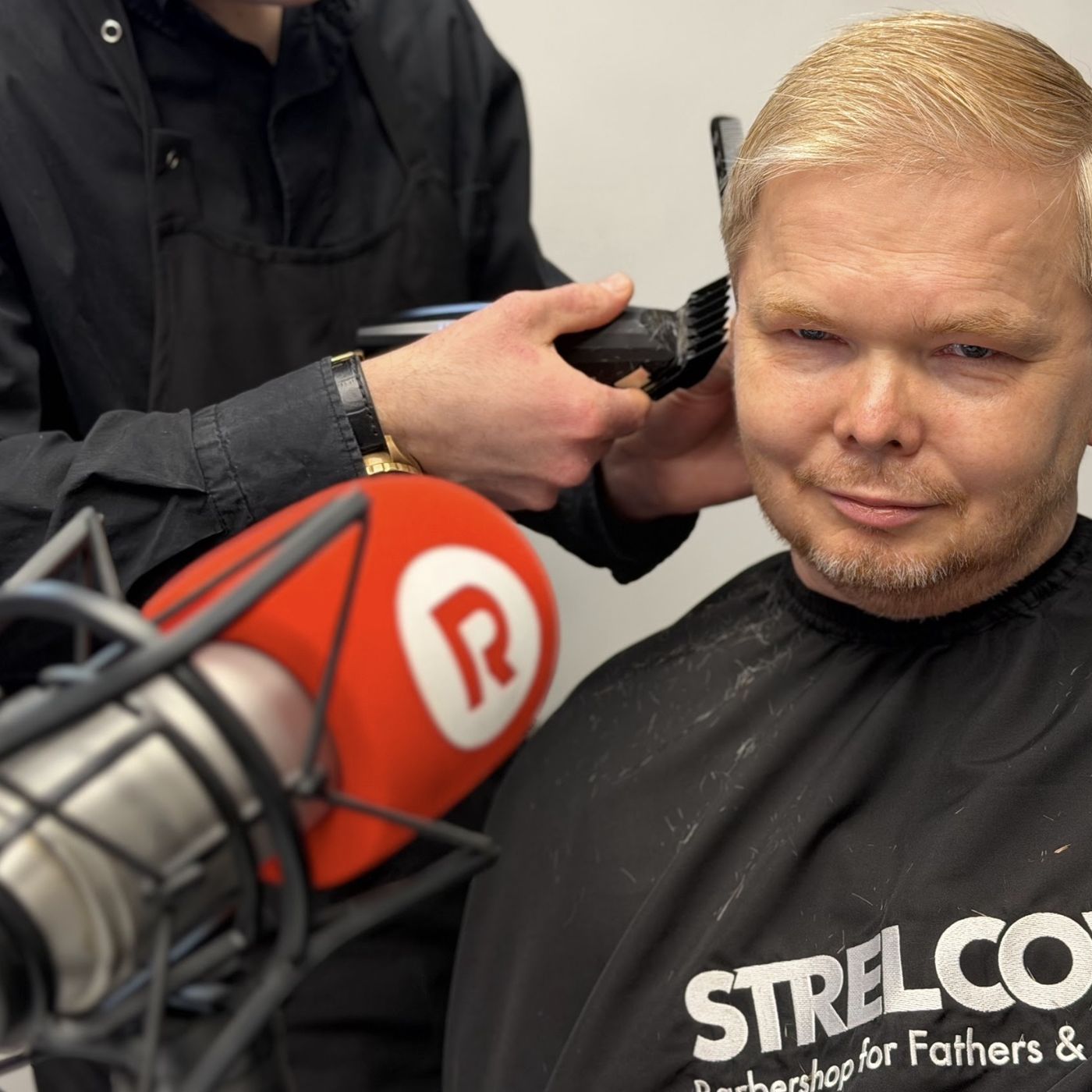 Стрижка в прямом эфире. Как барберы прямо в программе «Соль и перец» делали стрижку Гинтарасу Зукасу episode artwork