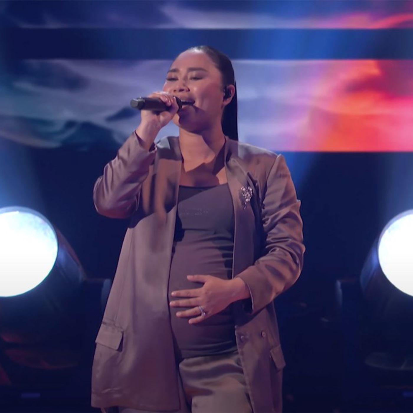 ‘AGT’ Contender Jessica Sanchez Delivers Powerful Performance of ‘Ordinary’ While Eight Months Pr...