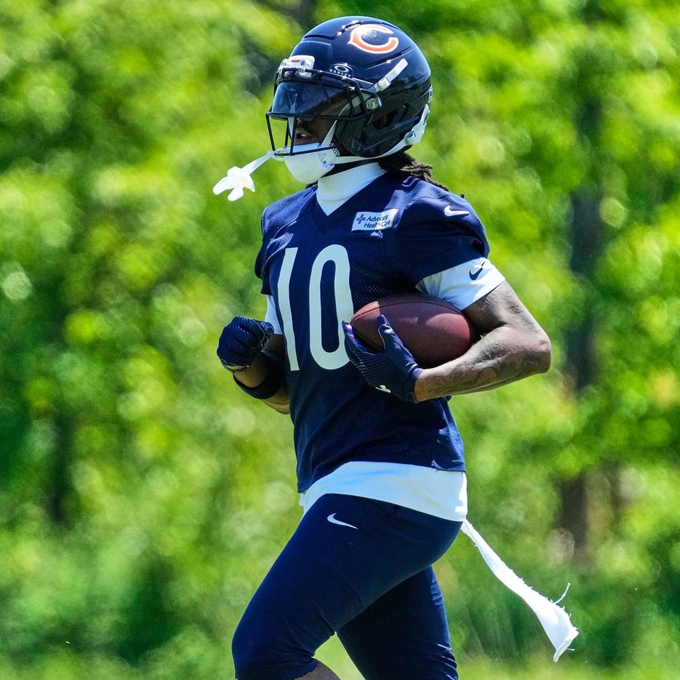 The Chicago Bears are really excited about Luther Burden at OTAs. Here’s why there’s so much hype