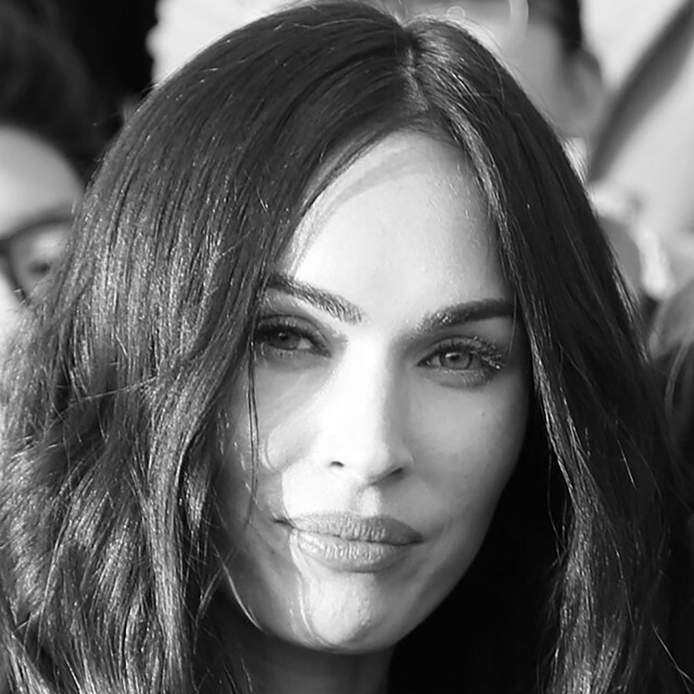 Megan Fox Returns to Instagram with Flirty Machine Gun Kelly Response