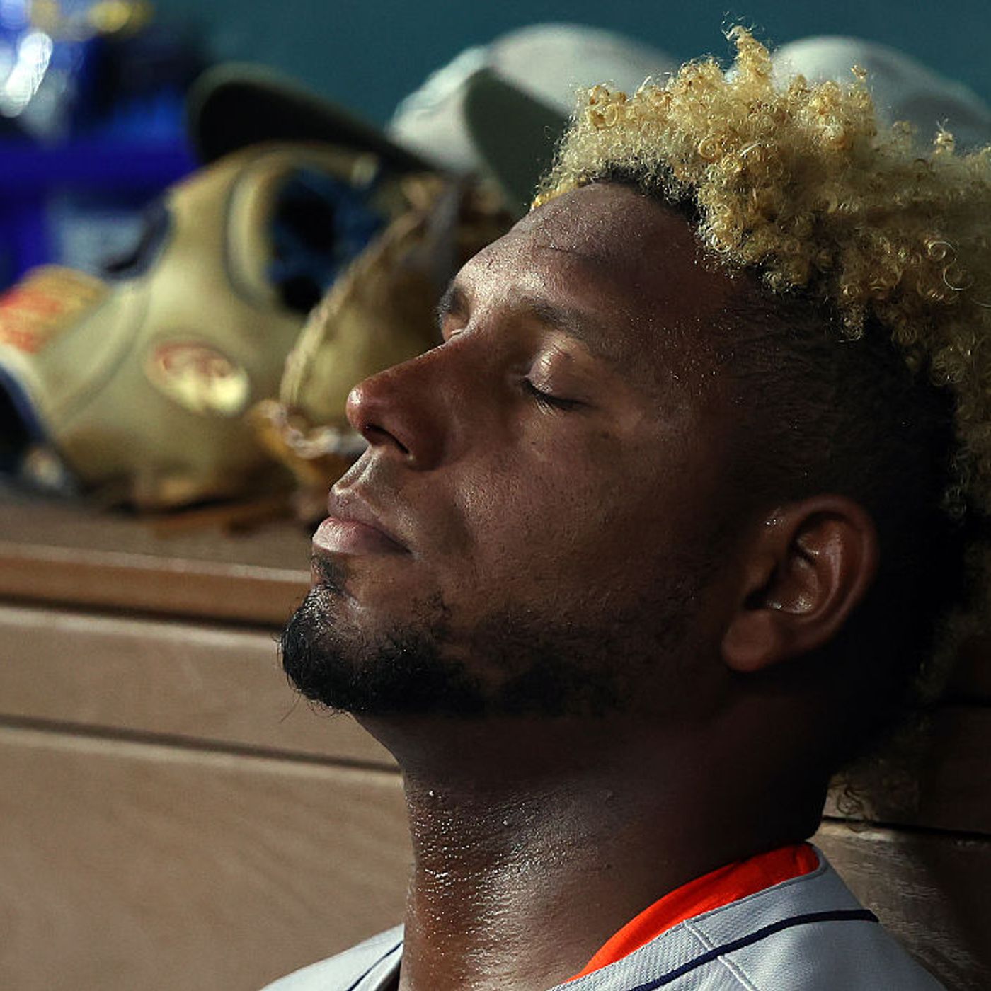 Ronel Blanco Is On His Way Back To Houston With Elbow Soreness After Game 2 vs Tampa Bay Rays, Game 3 This Afternoon