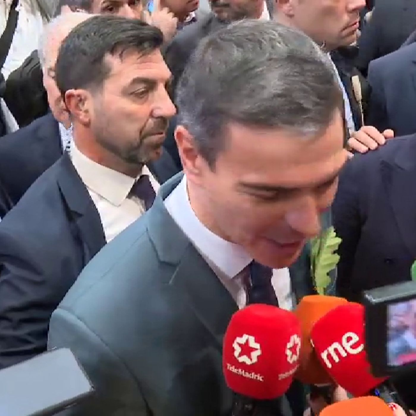 Tertulia de Dieter: Sánchez descarta elecciones