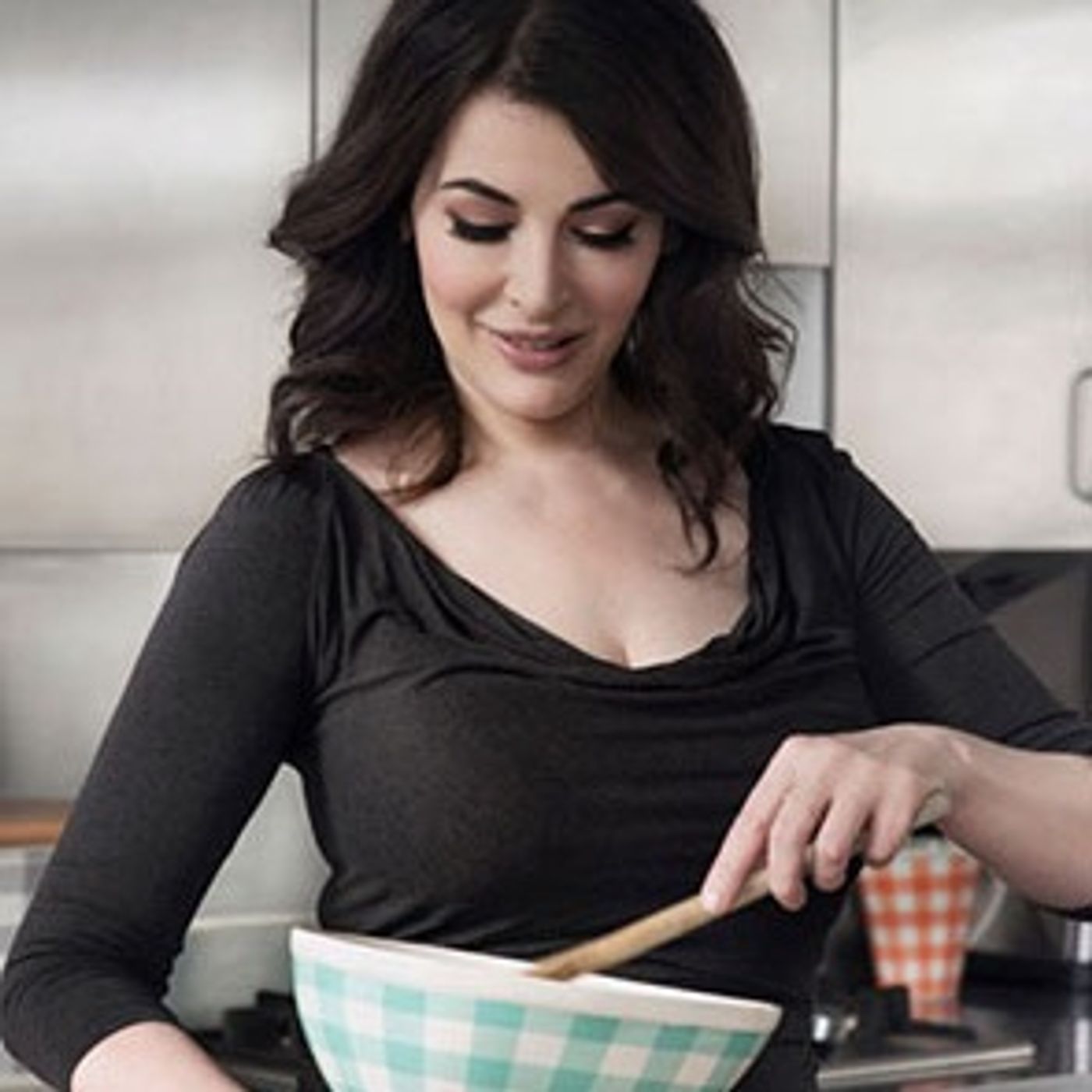 EP # 19 - Nigella & Dumb Customer Complaints episode artwork