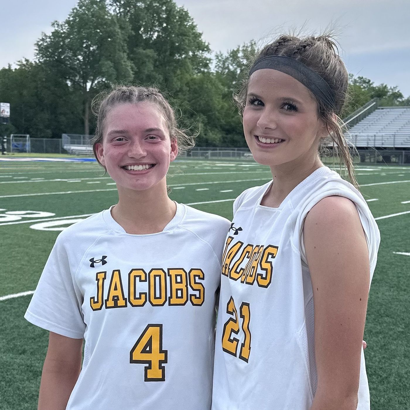 Kylie Deegan breaks away, strikes for game-winner as Jacobs tops Hampshire in IHSA Class 3A regional semifinal episode artwork