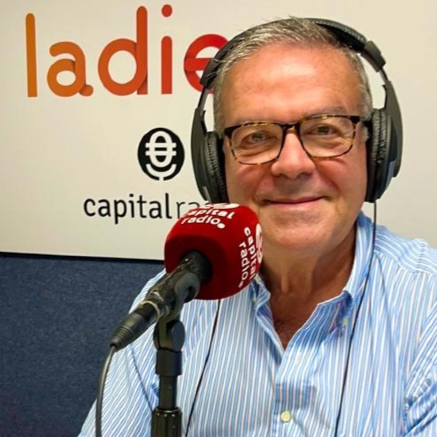 La Diez Capital Radio