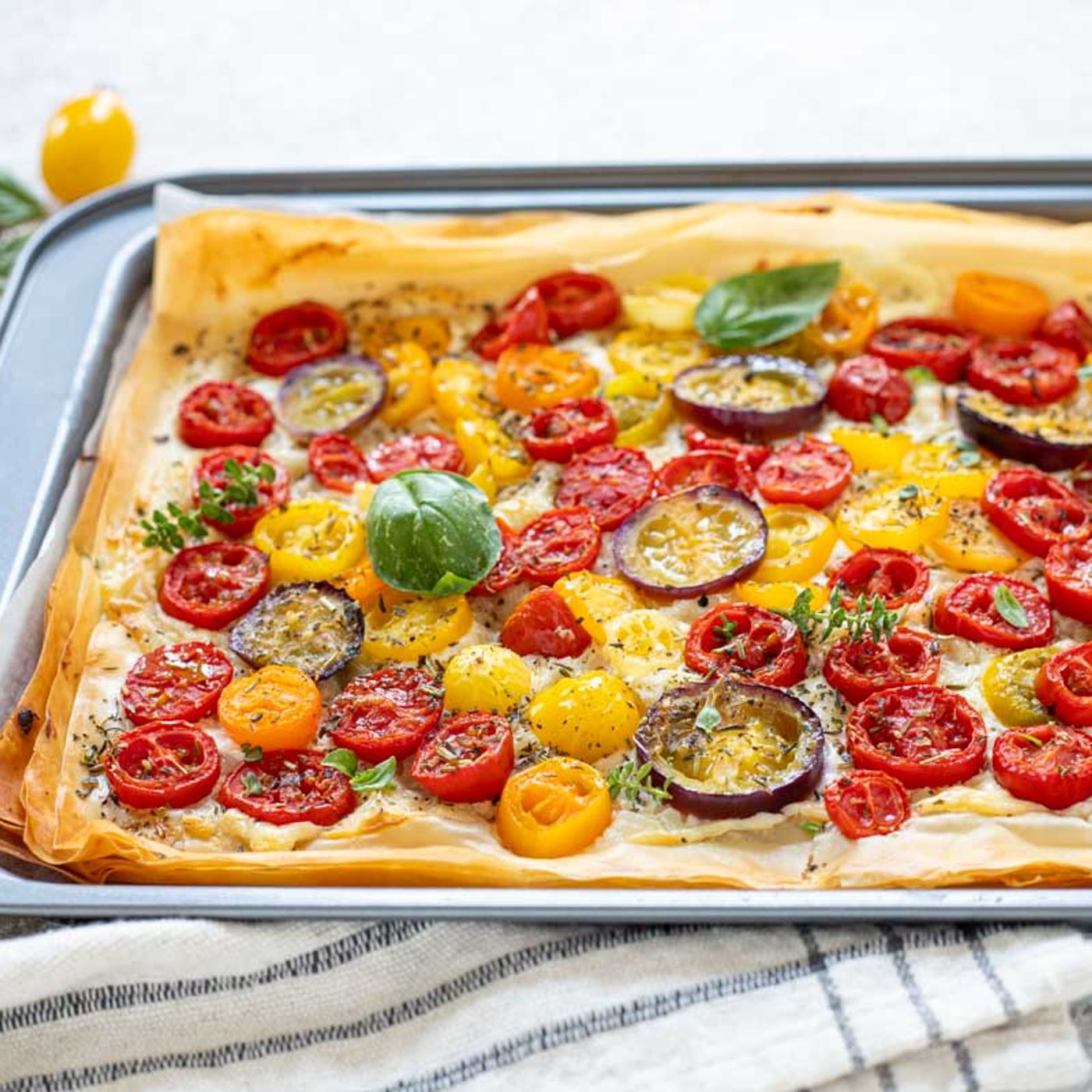 Pizza di pasta fillo ai pomodorini