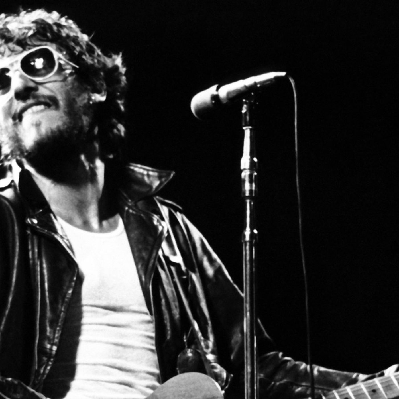 50 Years Ago Today: Bruce Springsteen Capped Off a Legendary Theater Residency in New Jersey episode artwork