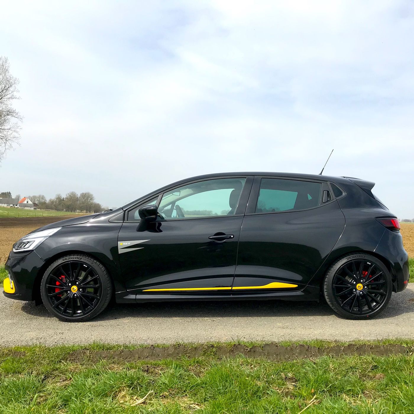 Kuffert & Kørehandskers automobilpodcast