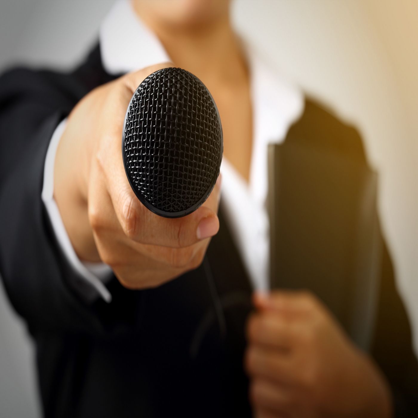 Talking to the Mic