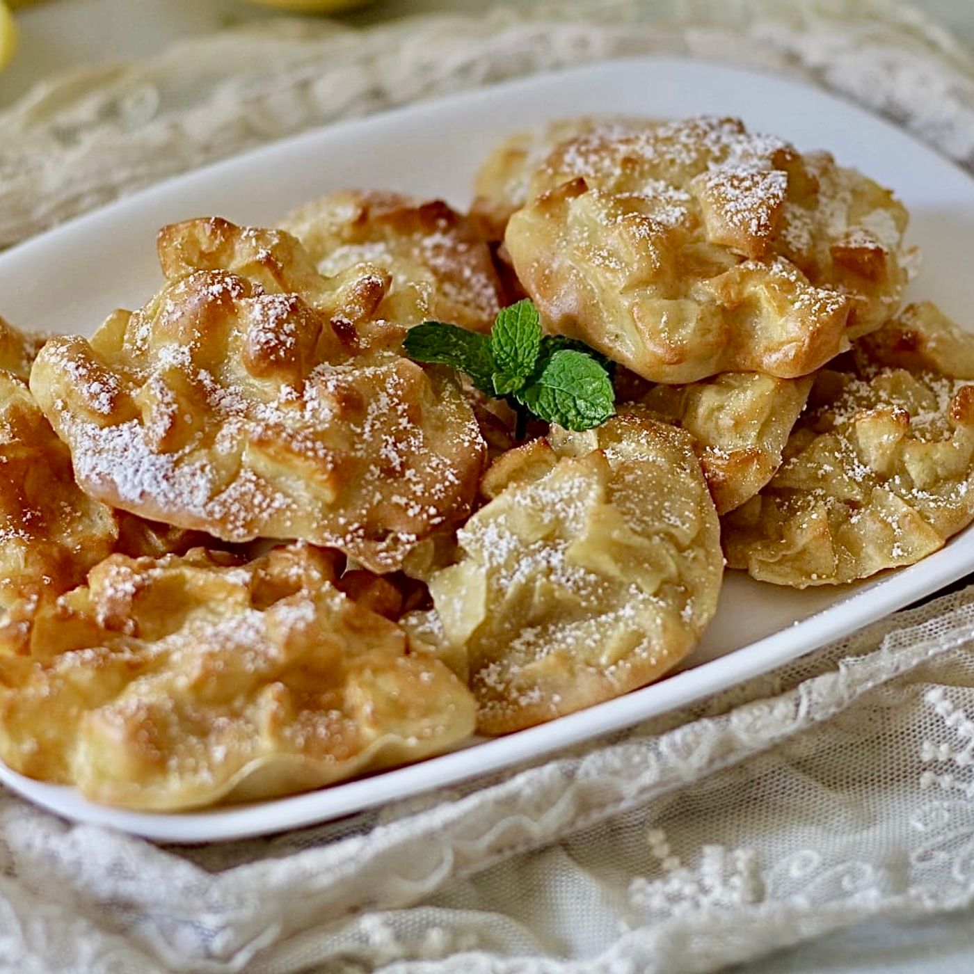 Frittelle di mele light in pastella in friggitrice ad aria