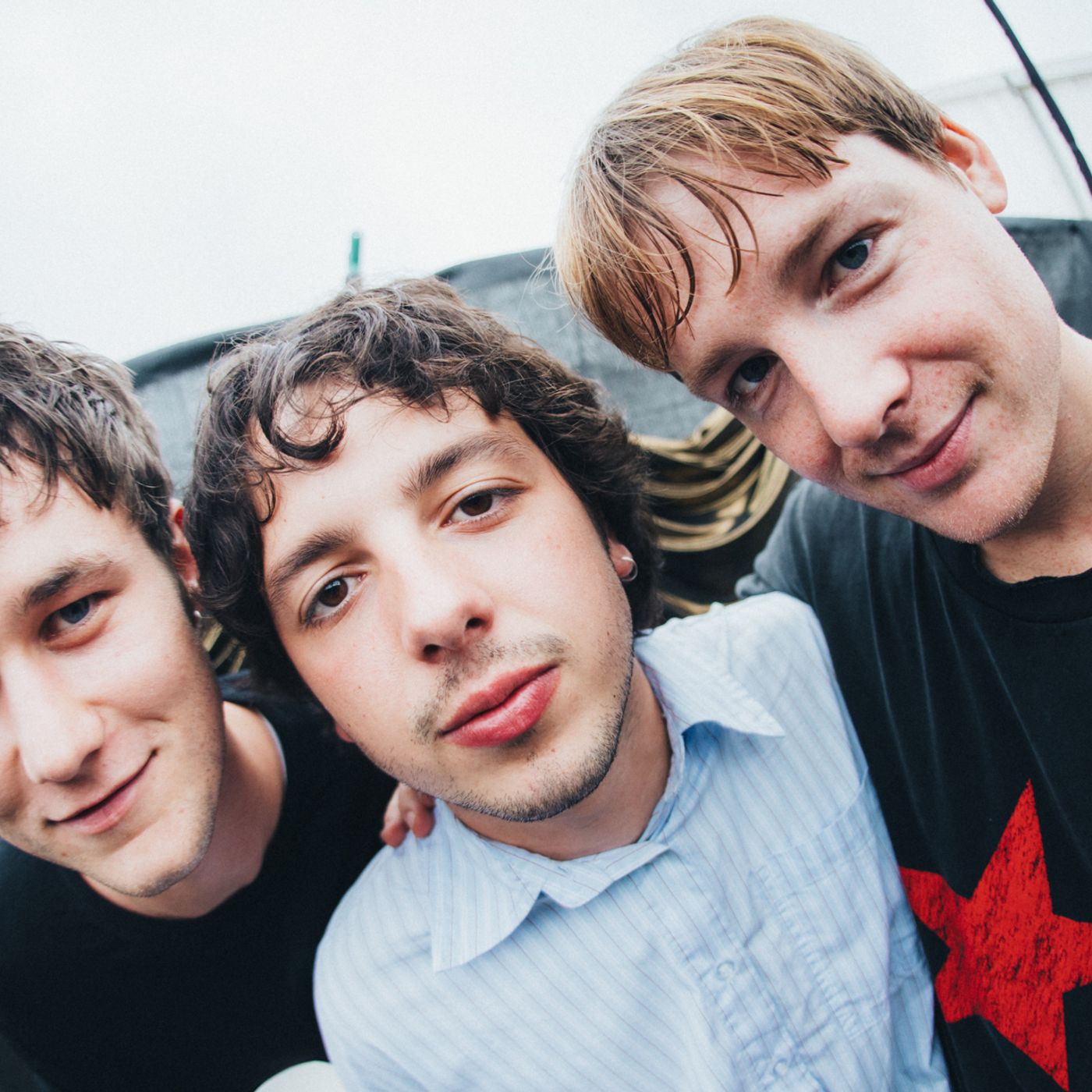 Radio Free Alice tell us about supporting Geese and their “coming of age” debut album