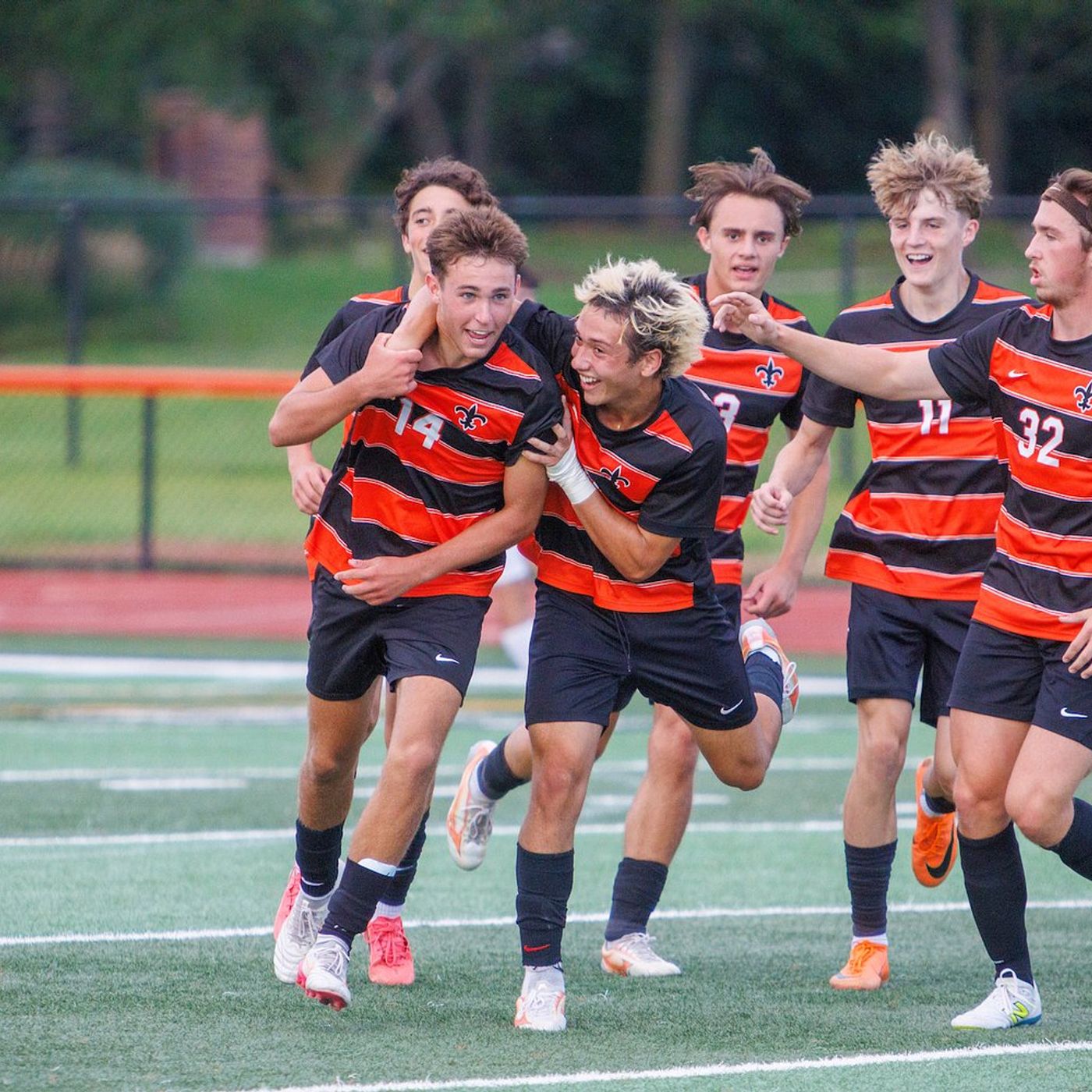 St. Charles East rides second half scoring surge to win over Oswego episode artwork