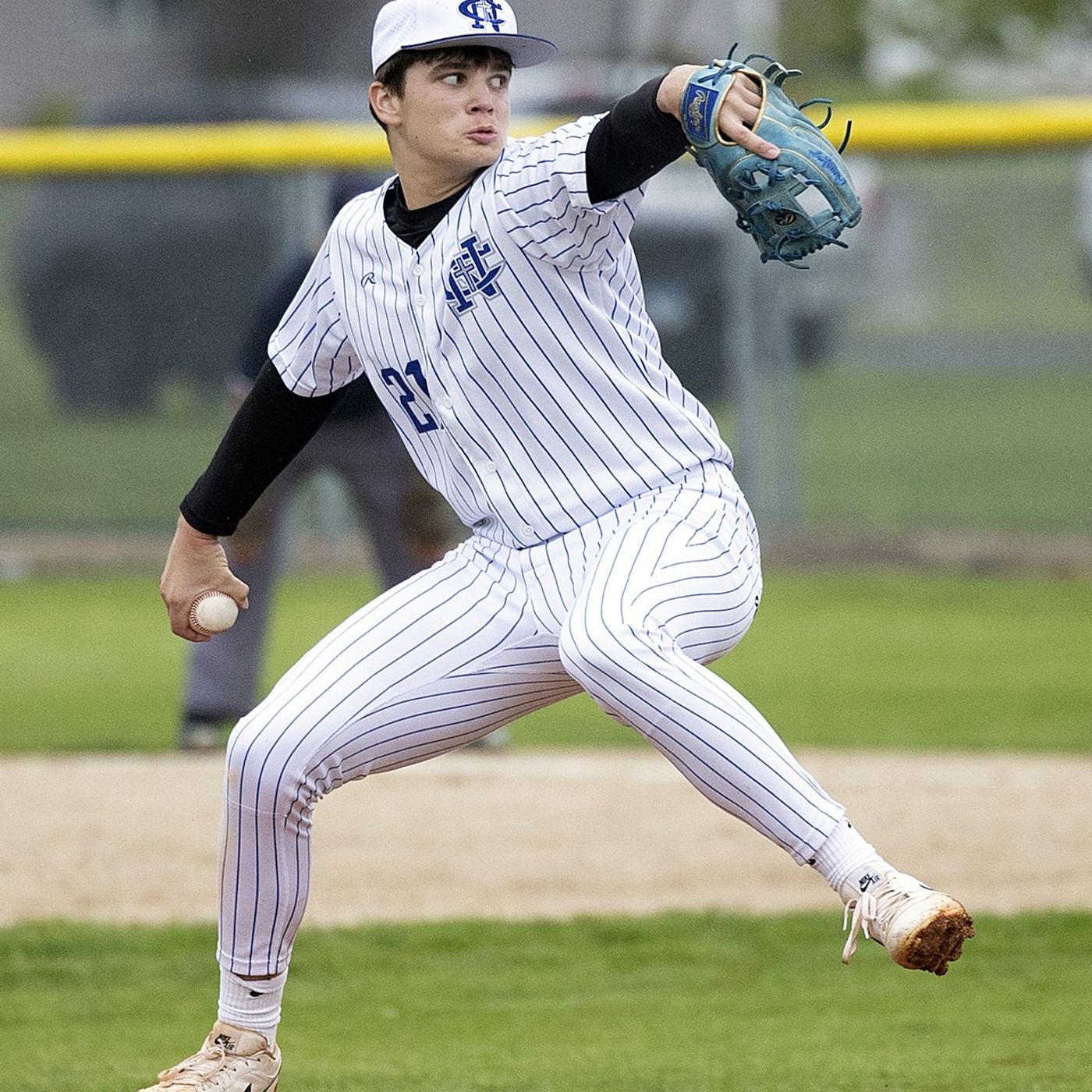 Newman baseball overcomes early adversity, beats Mendota 9-2 in rainy conditions for 11th straight win episode artwork