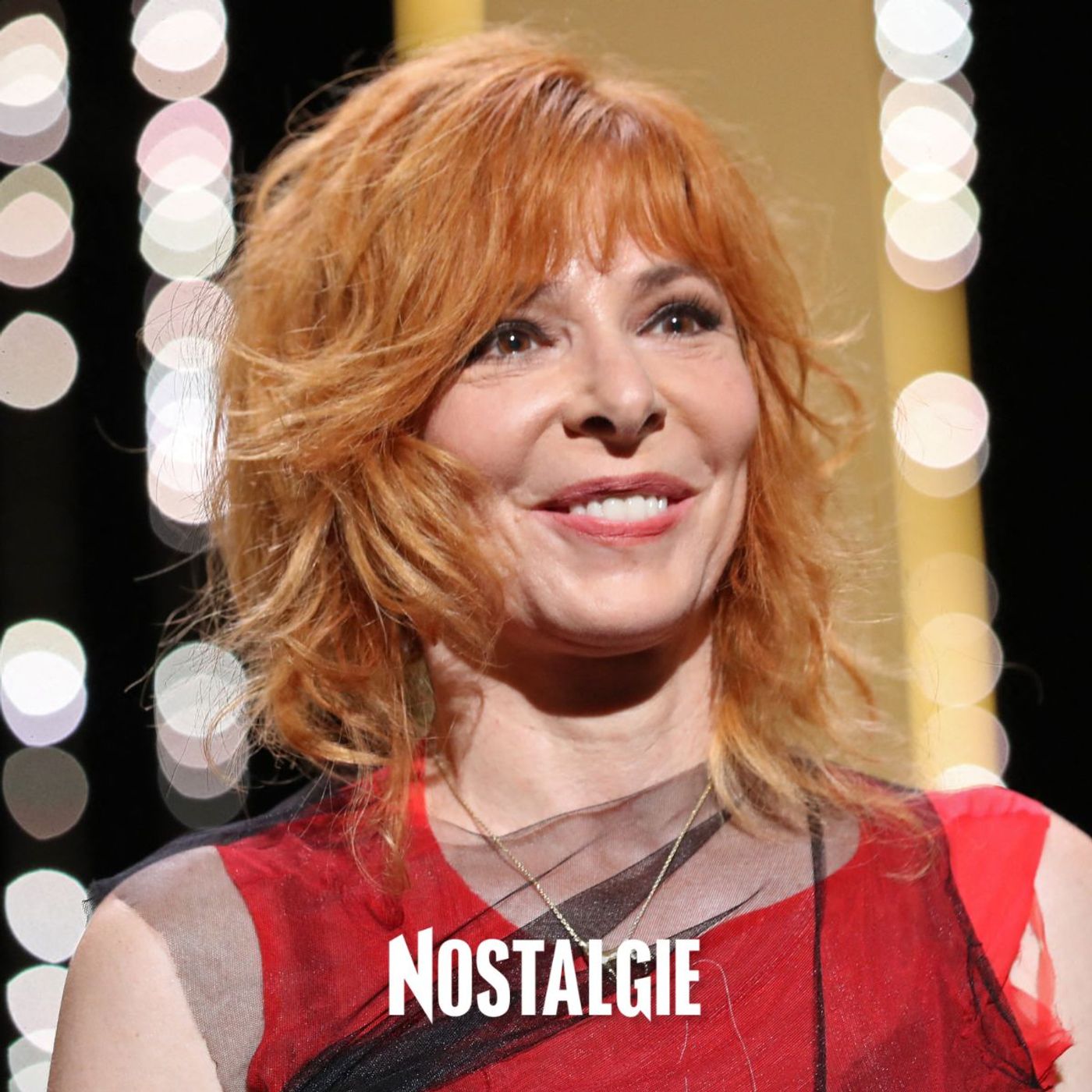 Mylène Farmer dévoile un nouveau titre Des Lols et des quoi