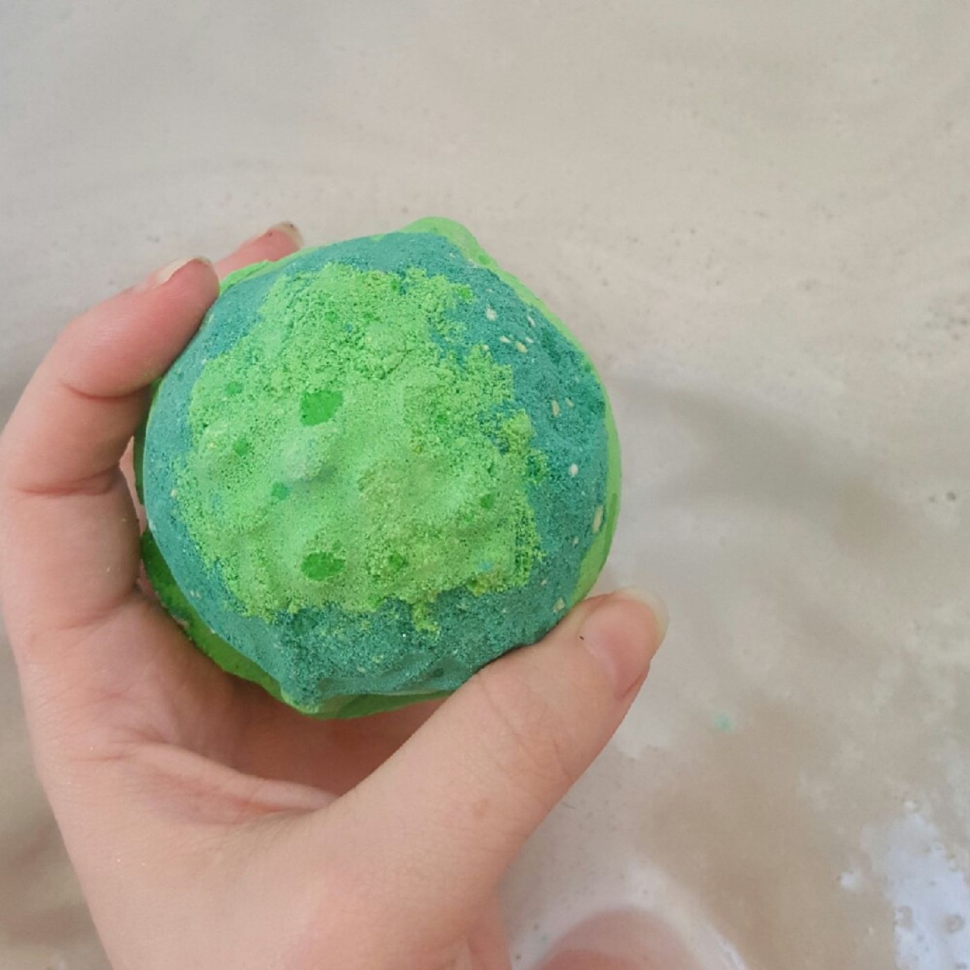 Bath time Bug episode artwork