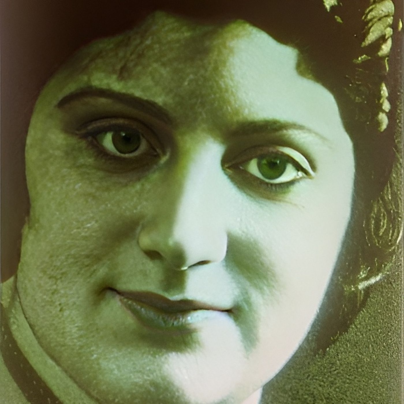 EPISODIO 11:  TERESA MONGE, protagonista leonesa de la historia, la Rosa Roja Leonesa_(TERESA MONGE,  protagonist of the story, the Red Rose