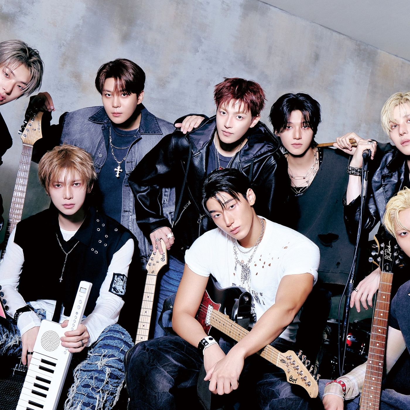 ATEEZ Gets Fans Guessing With Mysterious Teasers | Soompi episode artwork