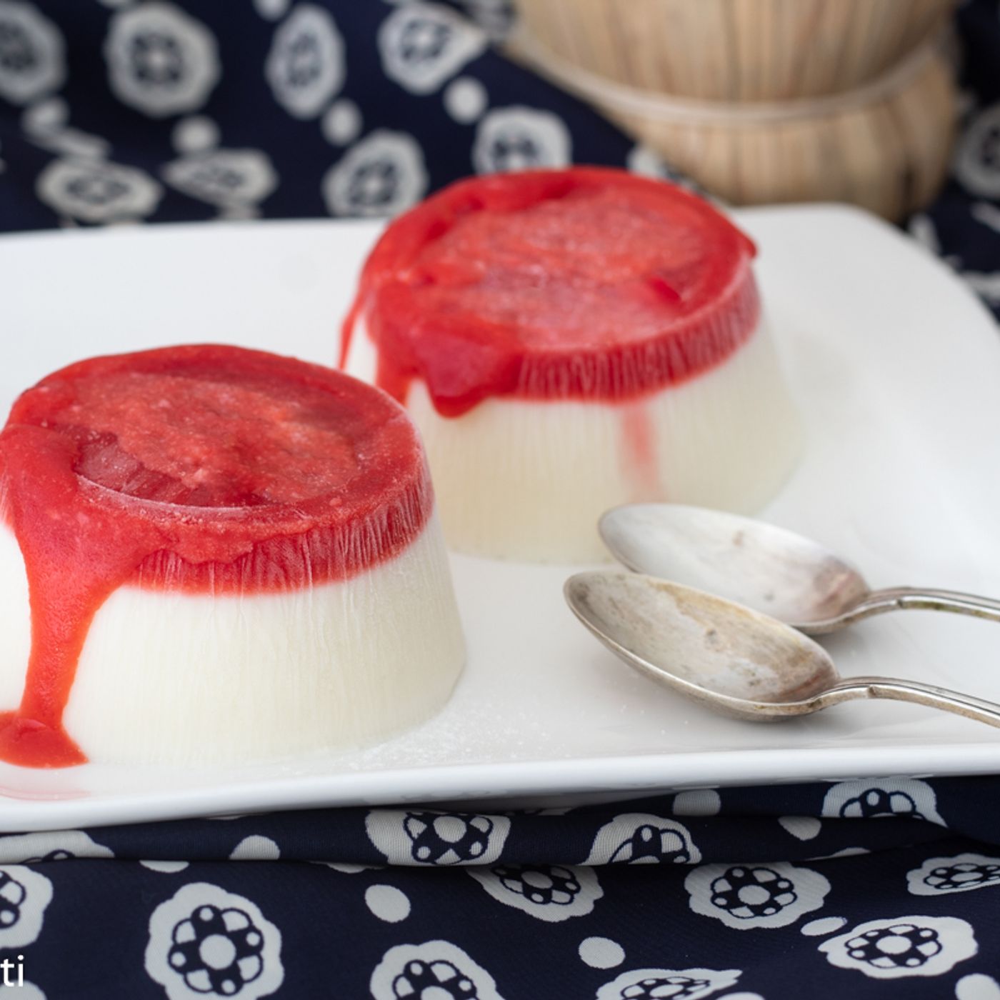 Panna Cotta con Salsa alle Fragole episode artwork