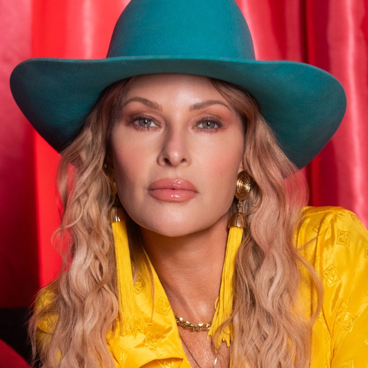 Elizabeth Cook, Rocked by the Death of Todd Snider, Finds Strength on a New Album episode artwork