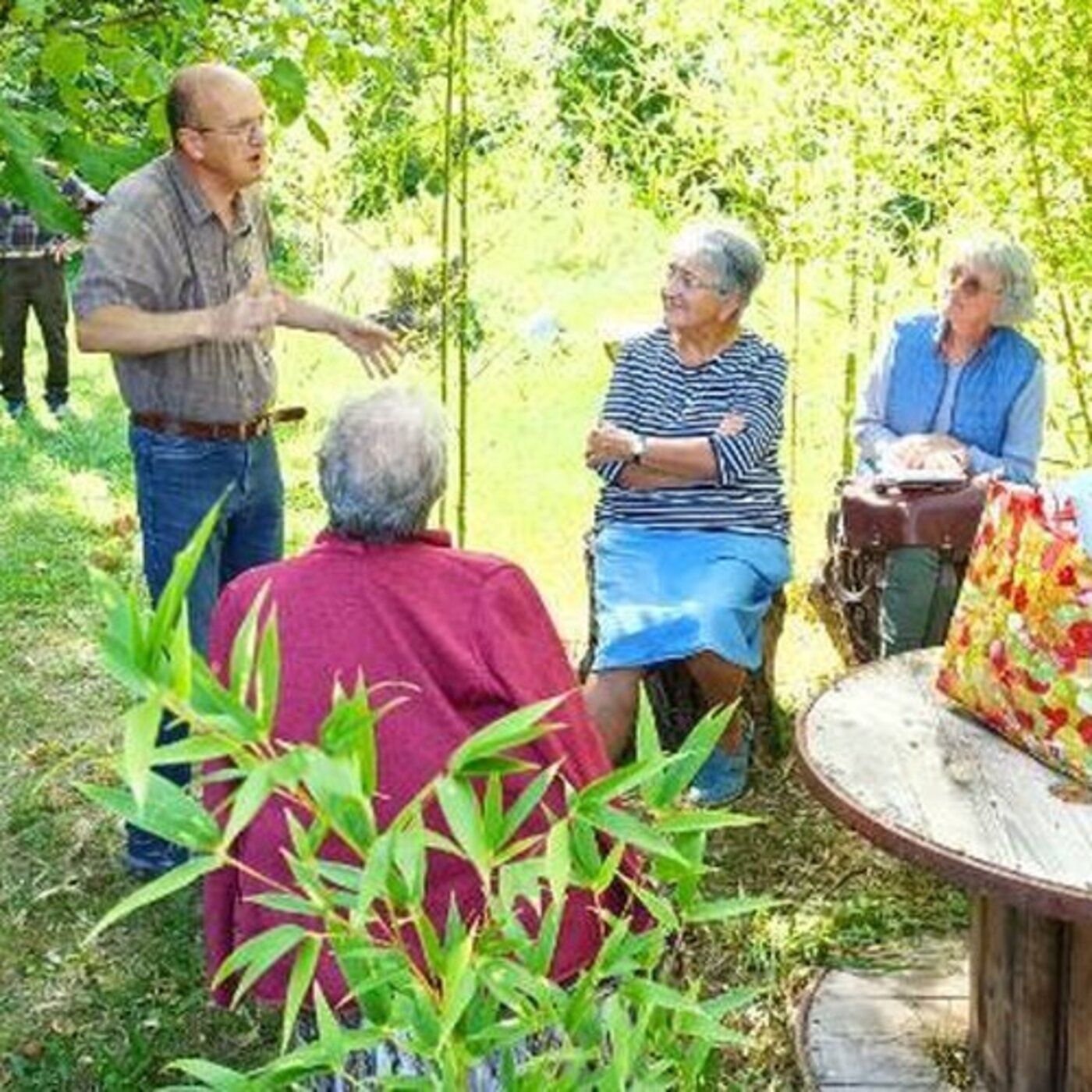 Et le ver de terre !  avec Jean-jacques, le jardinier d’Ispagnac