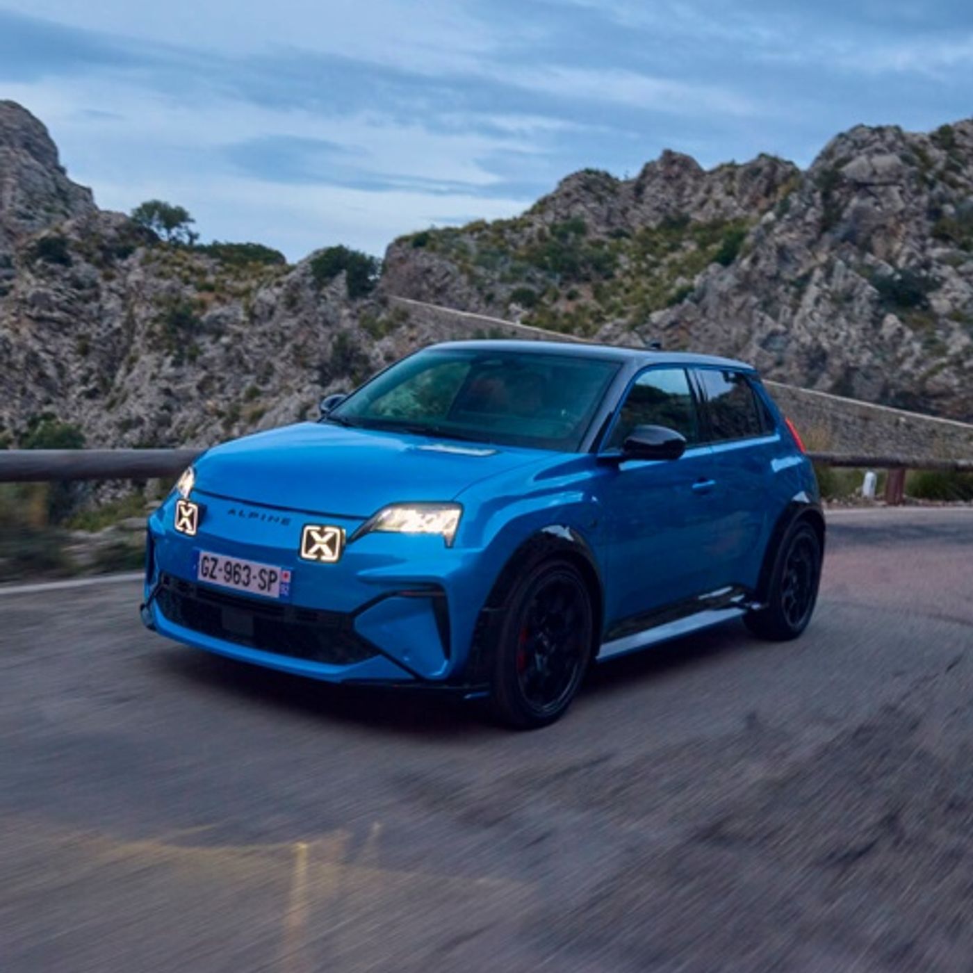Alpine A290 - Una Hot Hatch elettrica erede della mitica Renault 5 Alpine Turbo episode artwork
