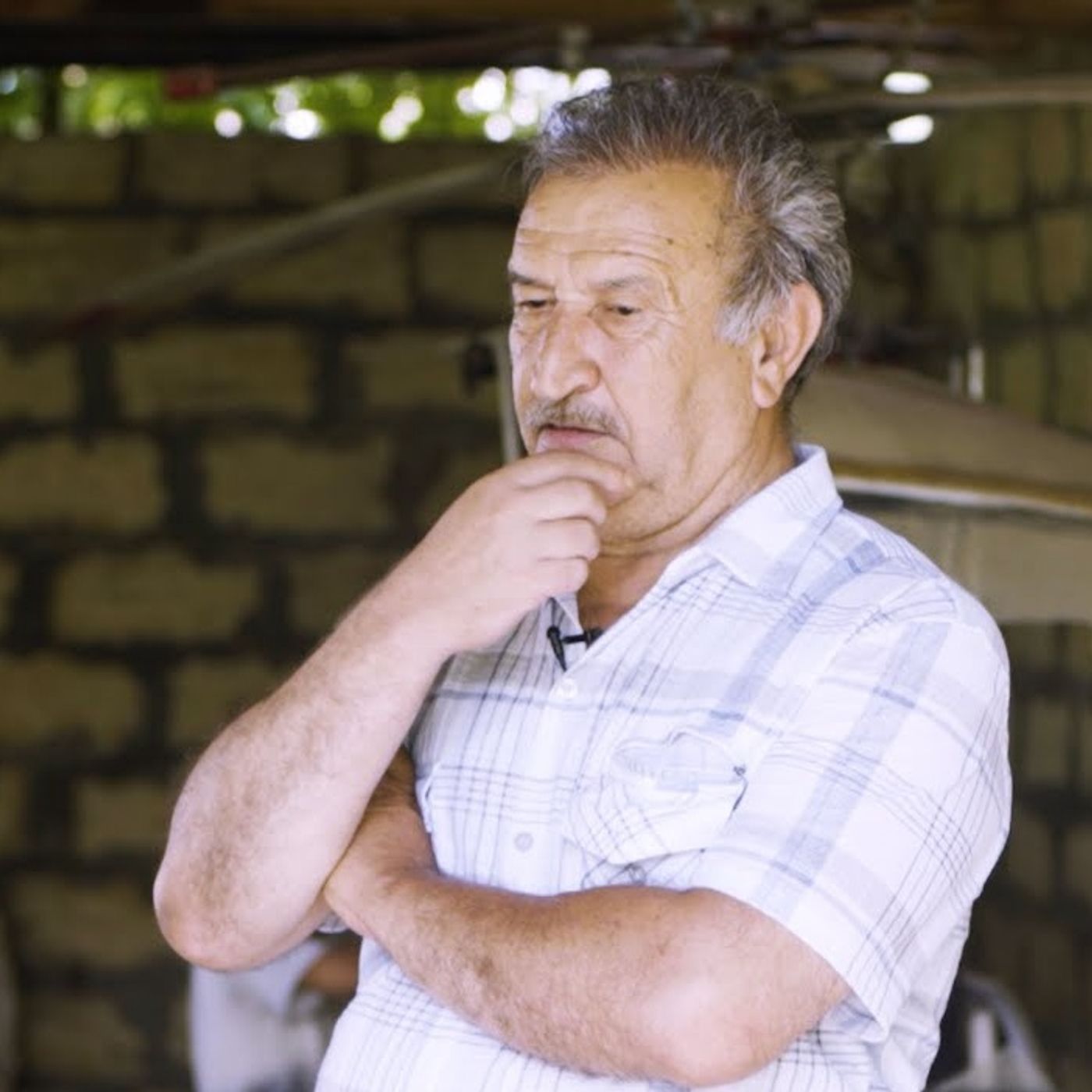 Helikopteri Kəşf Edən İnsan episode artwork