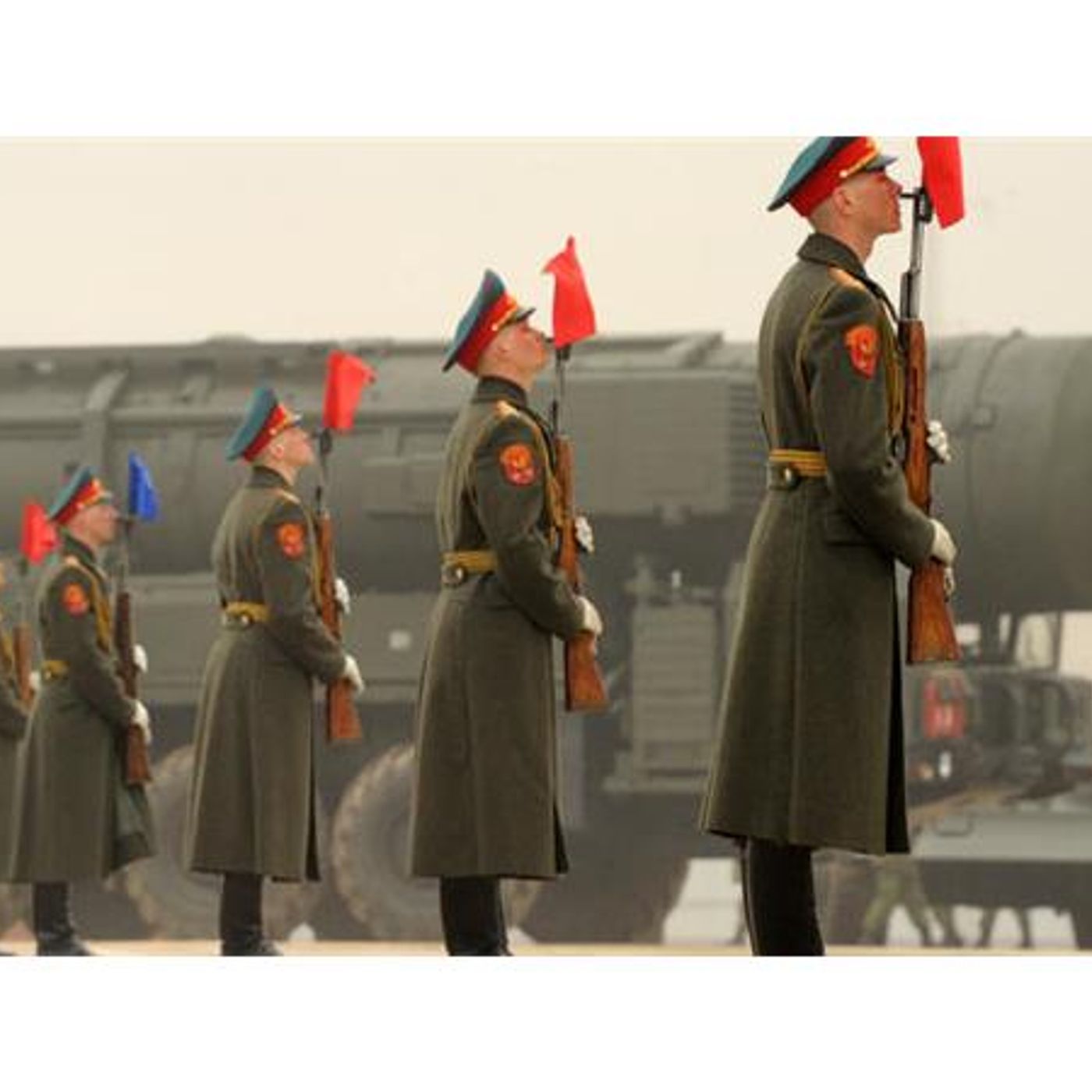 Episode 293: Russia and the Nuclear Shadow: 2015’s Revivals with Tom Nichols