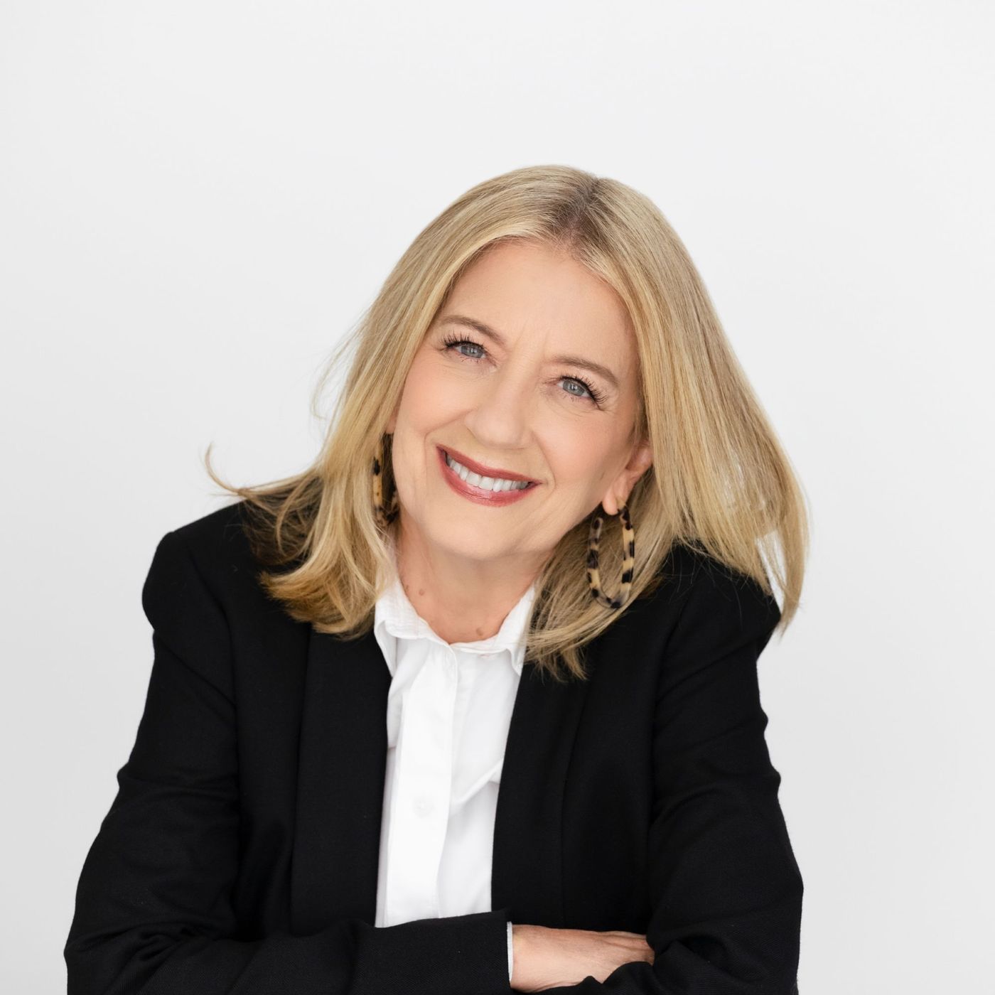 Grab a Little Kindness for Ourselves: With Guest Susanne White Grab a Little Kindness for Ourselves: With Guest Susanne White