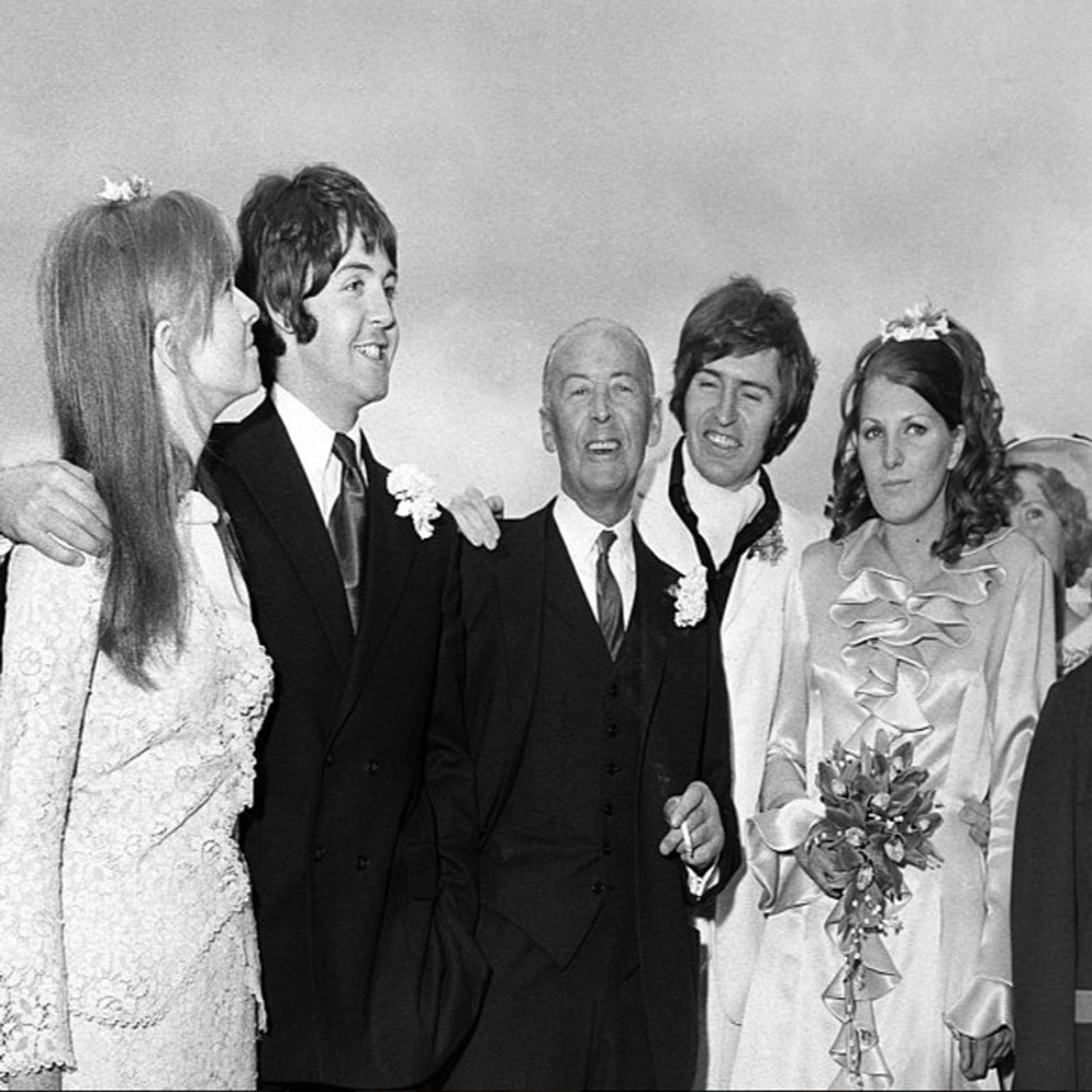 El Club de los Beatles: La boda de Mike, hermano de Paul episode artwork