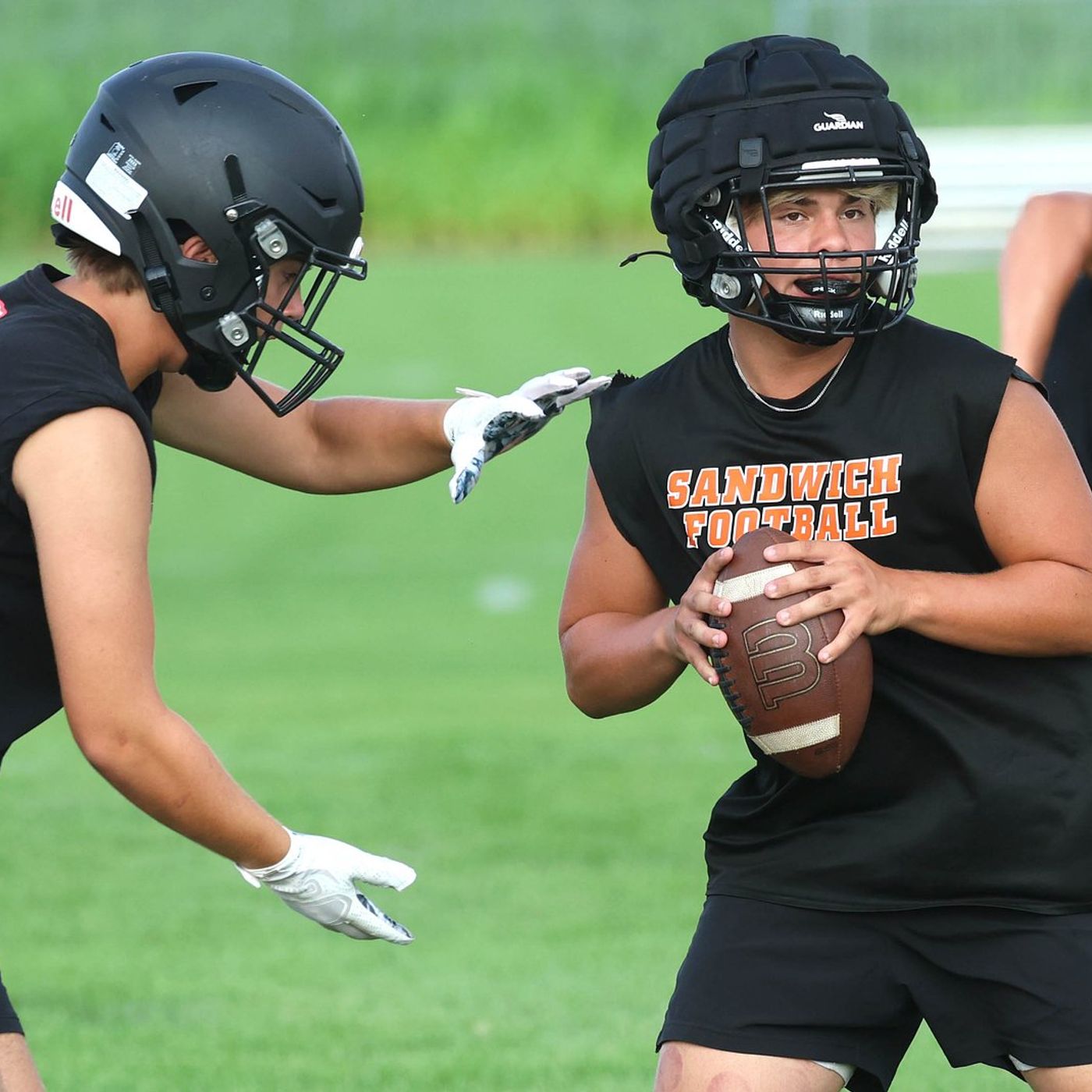 Sandwich’s Cash White was thrown into the fire at QB last year. Now he aims to lead rebound season episode artwork