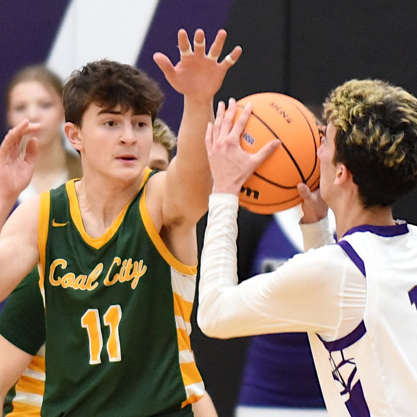 Coal City tightens clamps late in defensive regional quarterfinal slugfest at Manteno episode artwork
