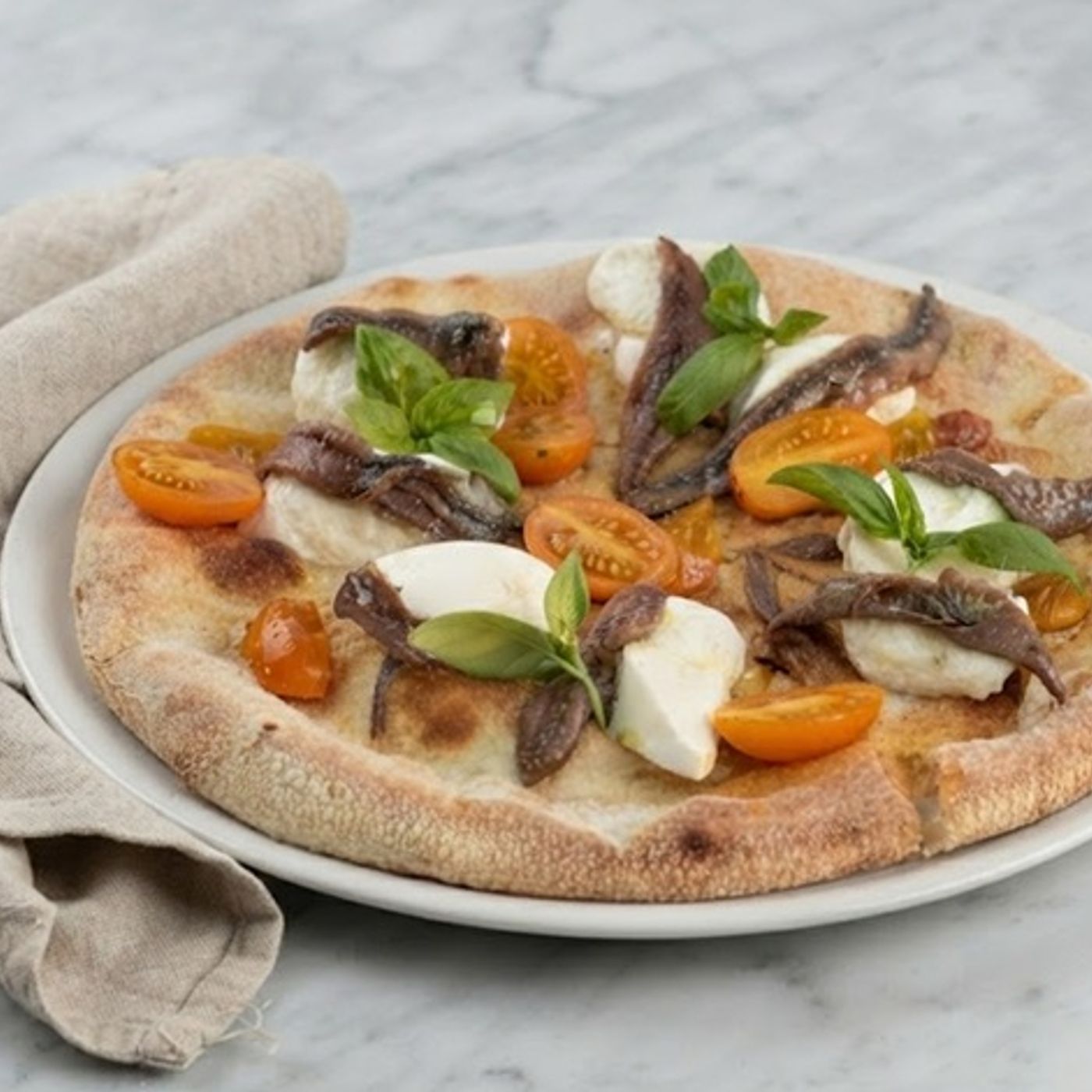 Pizza Gourmet Burrata e Acciughe il condimento a freddo per una Base Croccante episode artwork