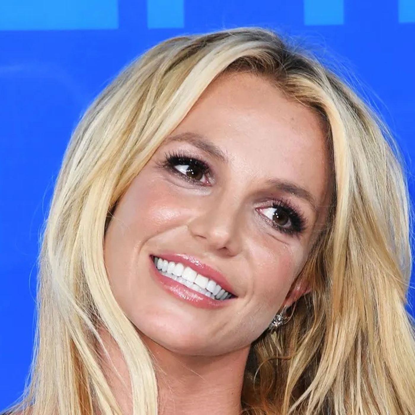 Britney Spears threatens ex-bodyguard with legal action for allegedly hacking personal devices episode artwork