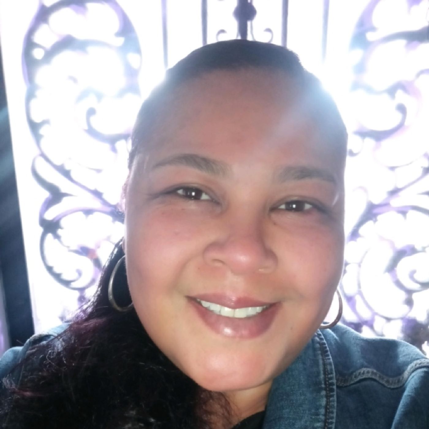 Entrepreneur Interview With Laurie episode artwork