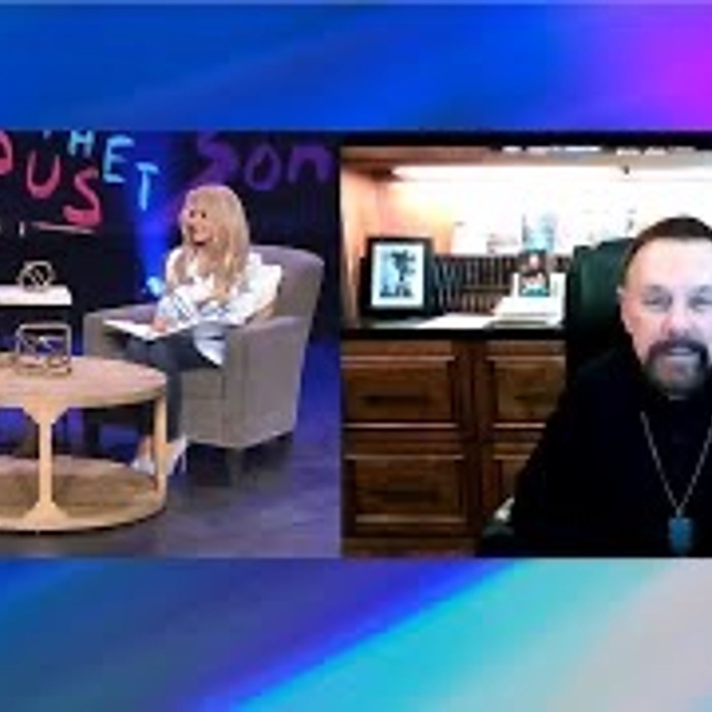 Uploads from Grace Grace with Nina Keegan and Michelle Humphreys - 292 - EP 200 Interview With Larry Huch - Nina Keegan & Michelle Humphreys episode artwork