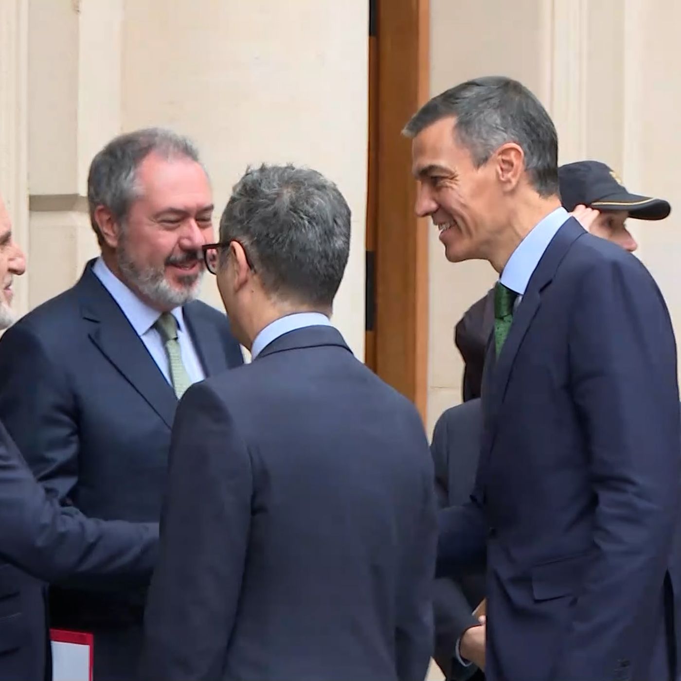 Federico a las 6: Sánchez falta el respeto a todo el mundo en el Senado