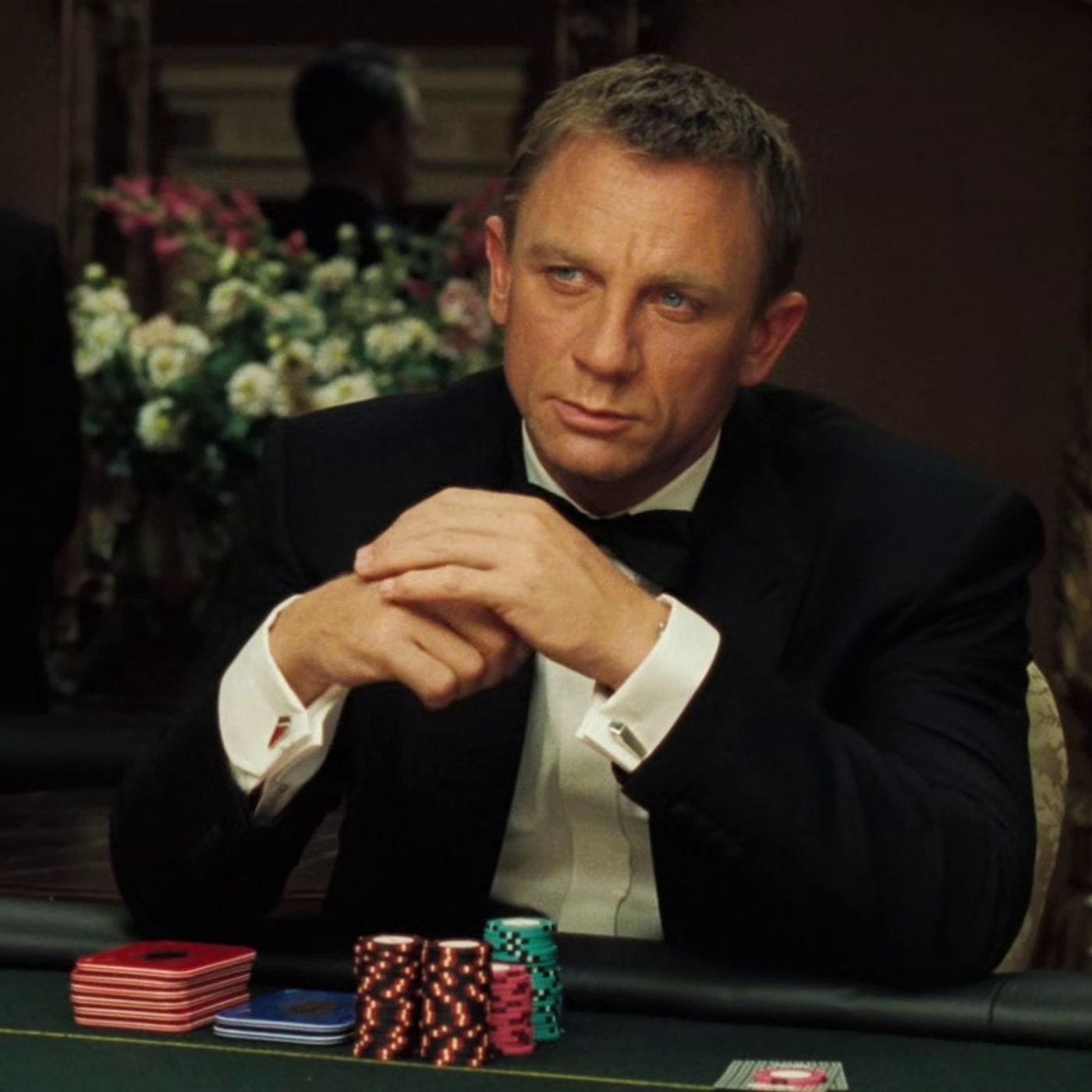Spionaggio British: 007 Casino Royale Vs Johnny English Colpisce Ancora episode artwork