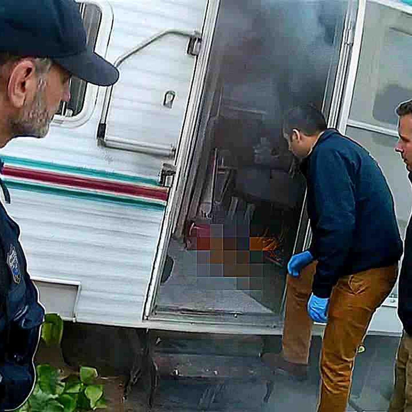 Cops Discover Killer_s Burned Victim in RV of Horrors(MP3_160K) episode artwork