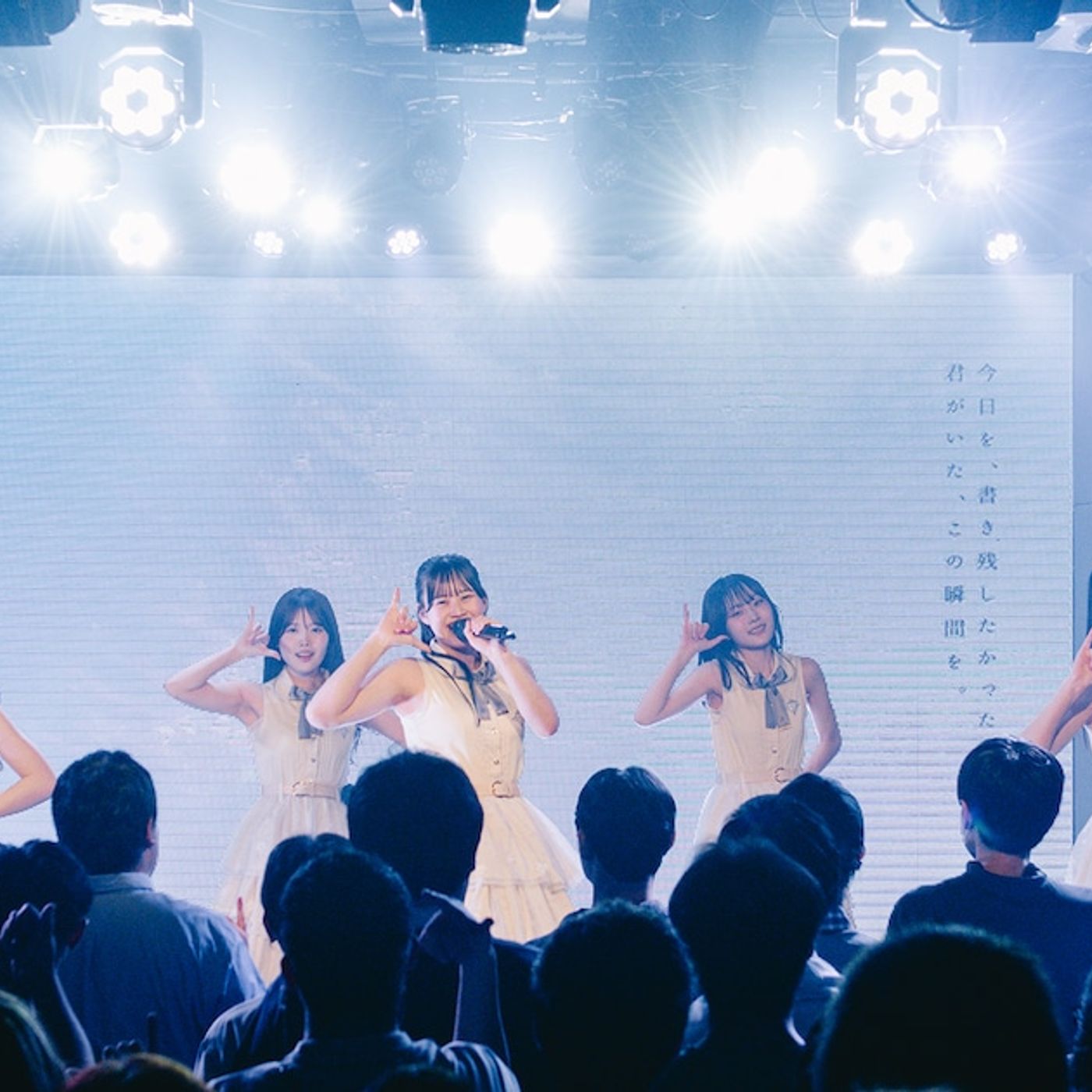 ツヅリカがお披露目公演を開催、かすみ草とステラの元メンバーがプロデュースするアイドルグループ（ライブレポート） - 音楽ナタリー episode artwork