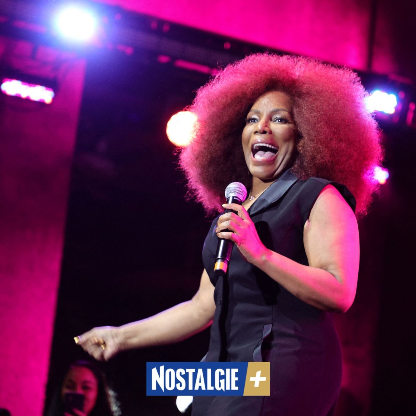 Stéphanie Mills : l'histoire de "Never Knew Love Like This Before", hymne inattendu d'une génération episode artwork