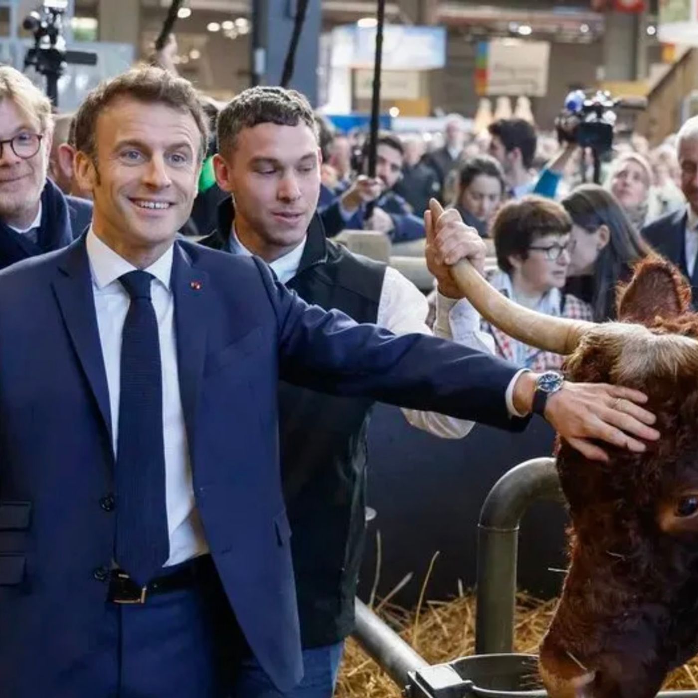 Francia24 -2025 in bilico: tra  crisi economiche, debito e incertezze globali - Mercosur, Bilancio 2026 e altre notizie dalla Francia - Mete