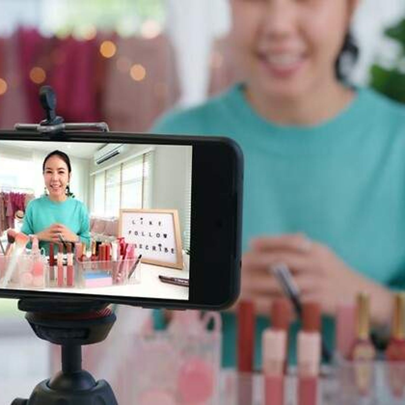Ley de Influencers en España. Protección del Consumidor y Regulación | NEYVI TOLENTINO