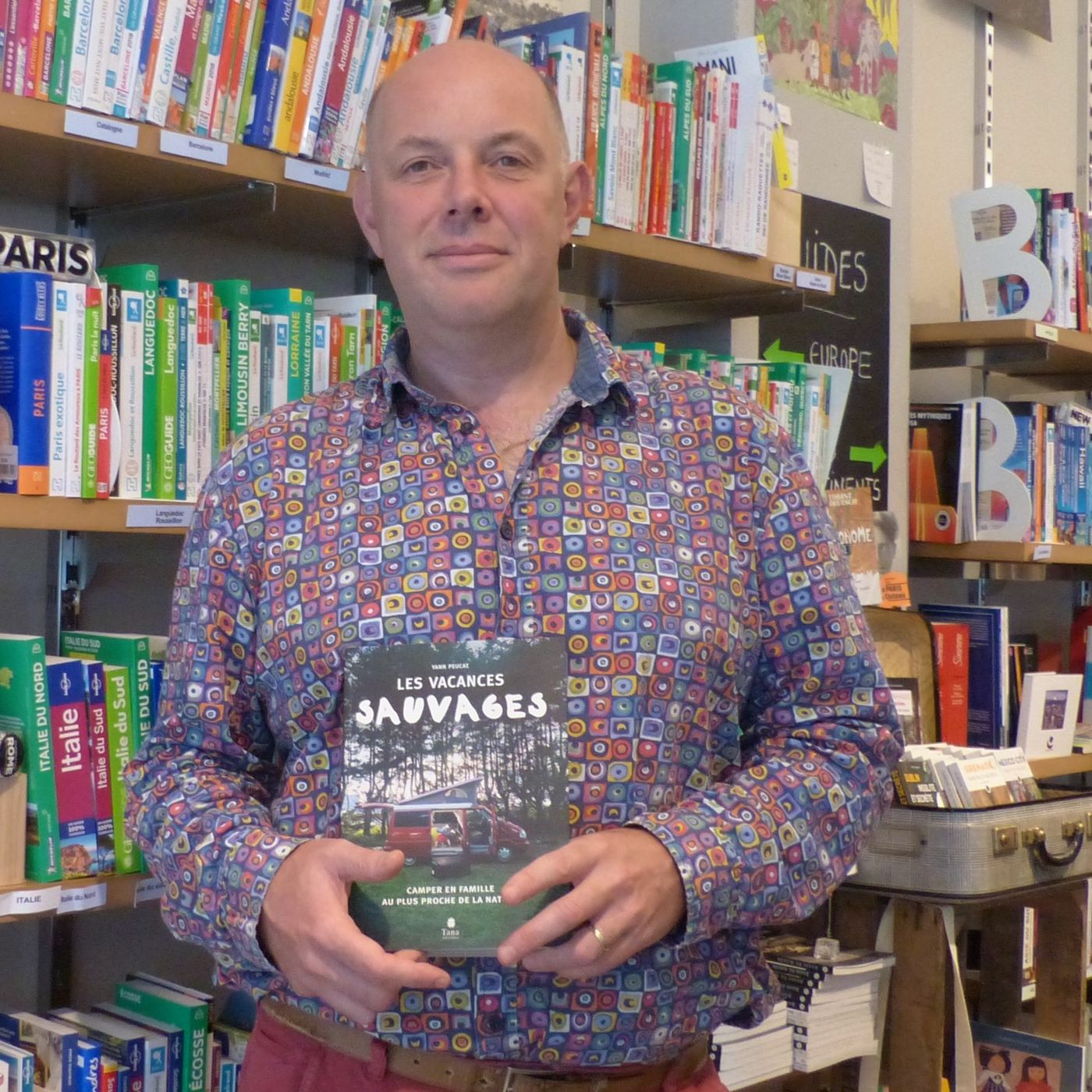 PODCAST:Découvrez la librairie Toutes Directions,la Mecque des Globe-trotters episode artwork