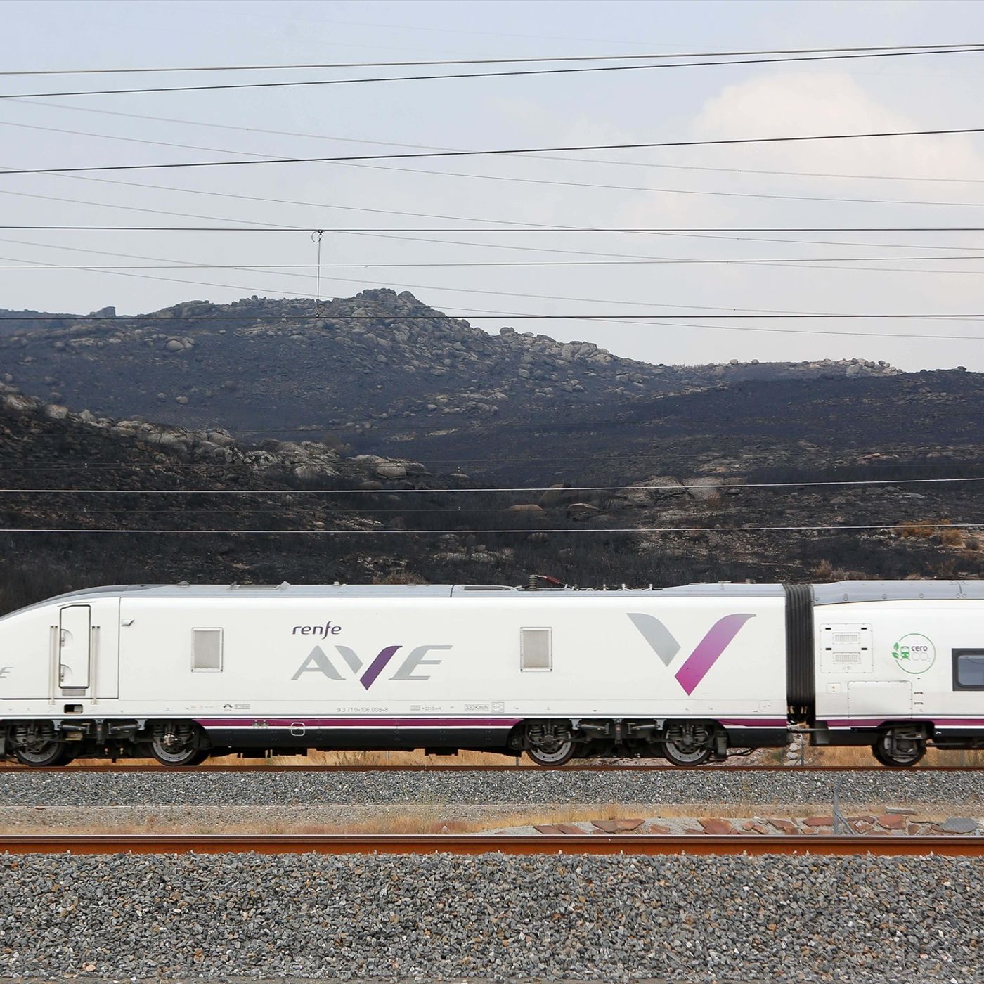 Con Ánimo de Lucro: El turismo se desinfla en la España del "cohete" de Sánchez y de los trenes "puntuales" de Puente