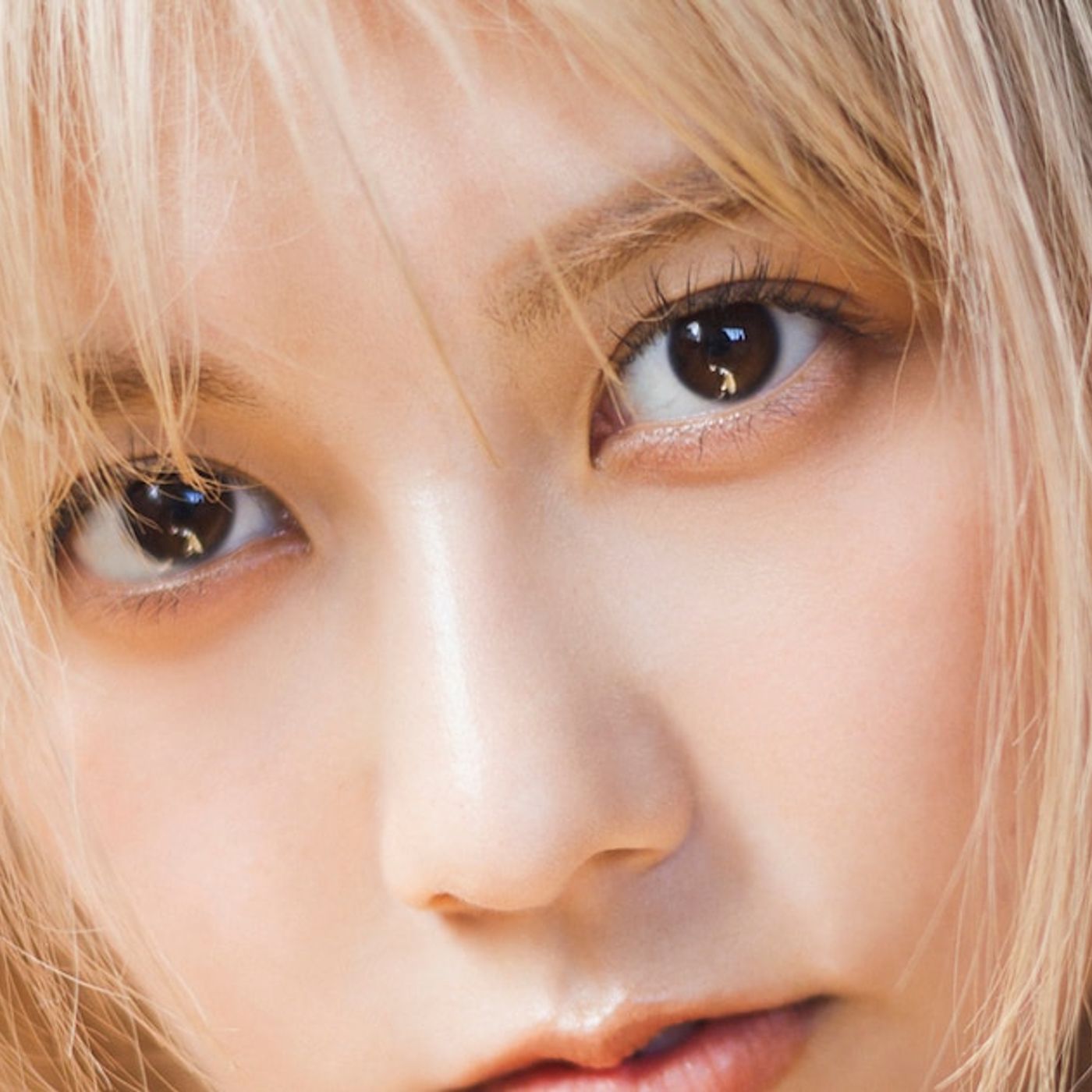 元AMEFURASSHI鈴木萌花のデジタル写真集発売、“リスタート”と“彼女感”がテーマ（コメントあり / 動画あり） - 音楽ナタリー episode artwork