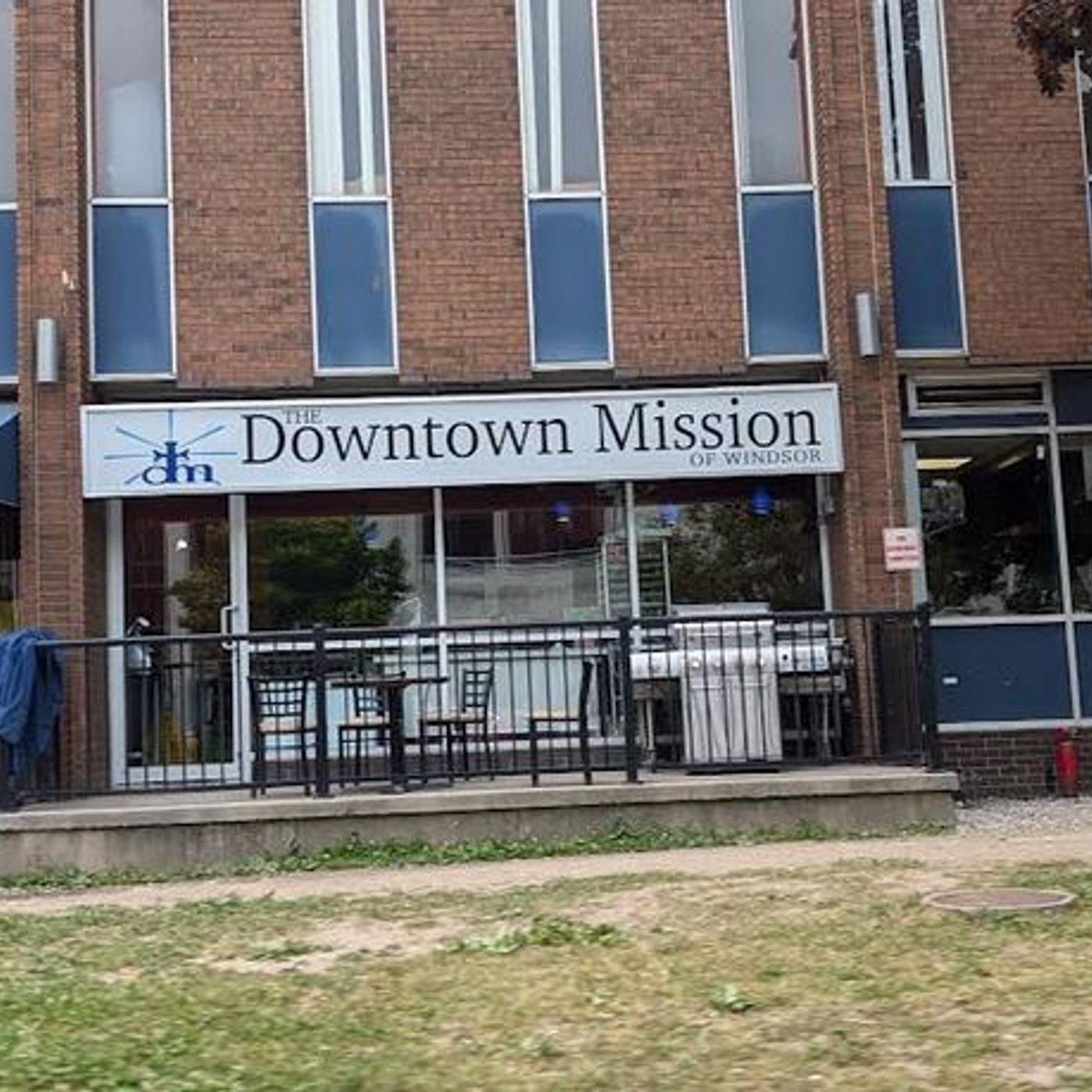 How does the Downtown Mission deal with extreme heat days? episode artwork