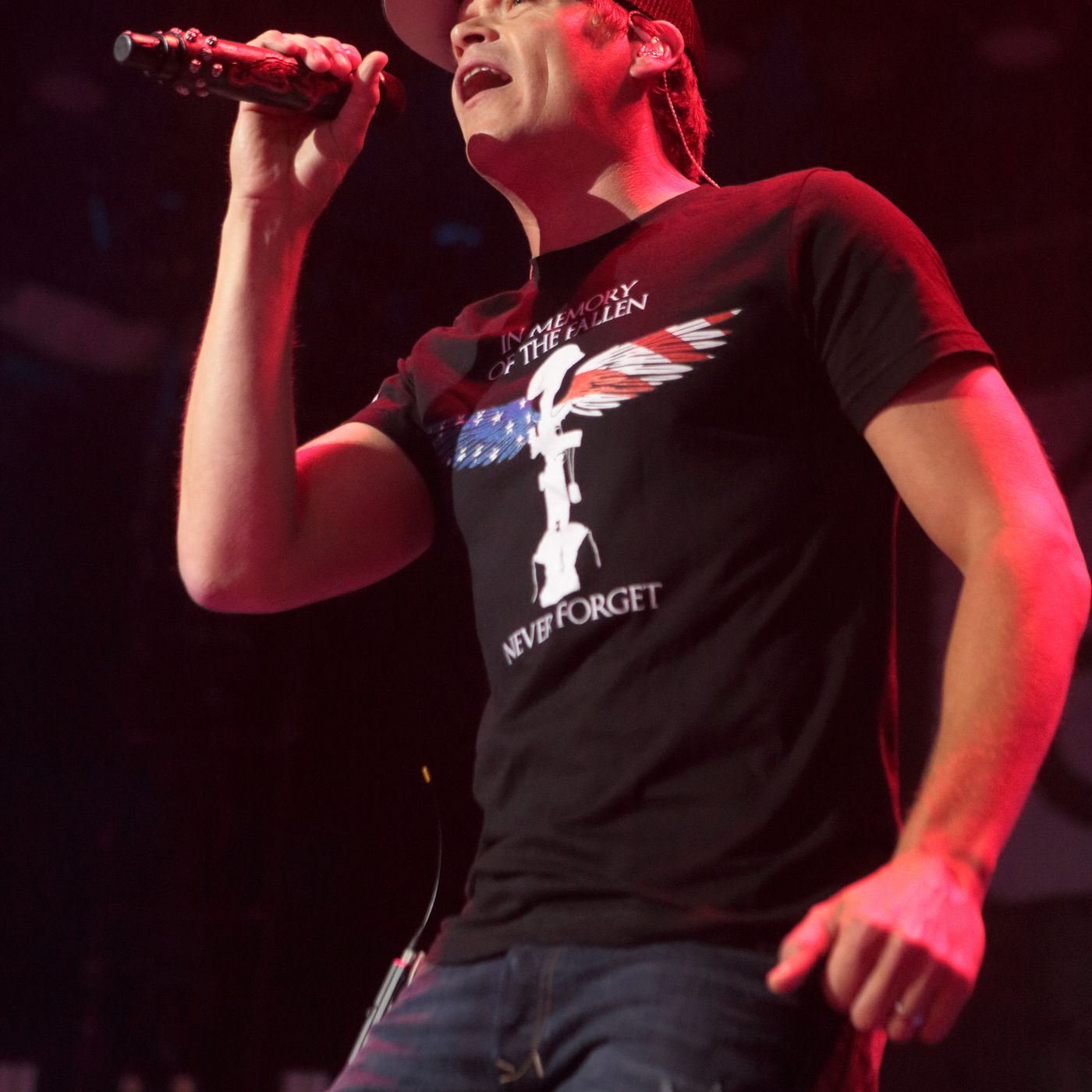 Patrick In The Morning: RIP To 3 Doors Down Lead Singer Brad Arnold